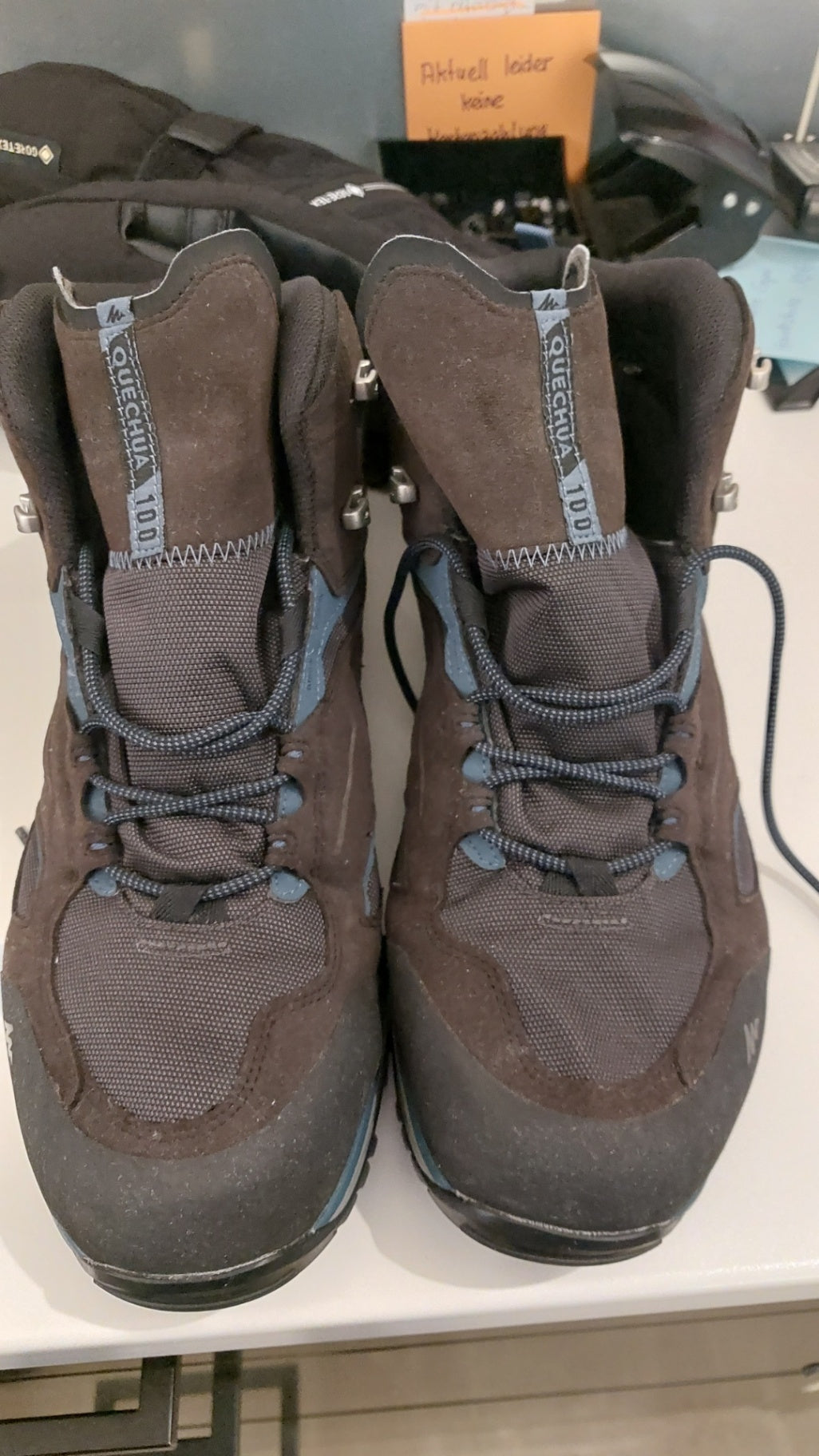 Quechua Wanderschuhe Schwarz/Blau Gr.: 48
