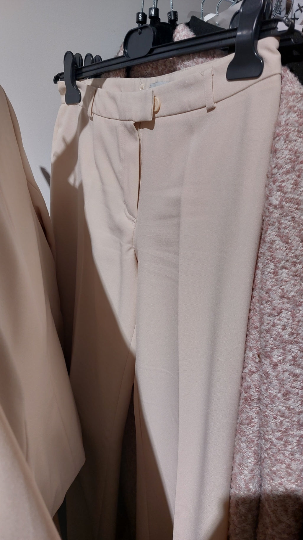 Melrose Hose Beige Gr.: S