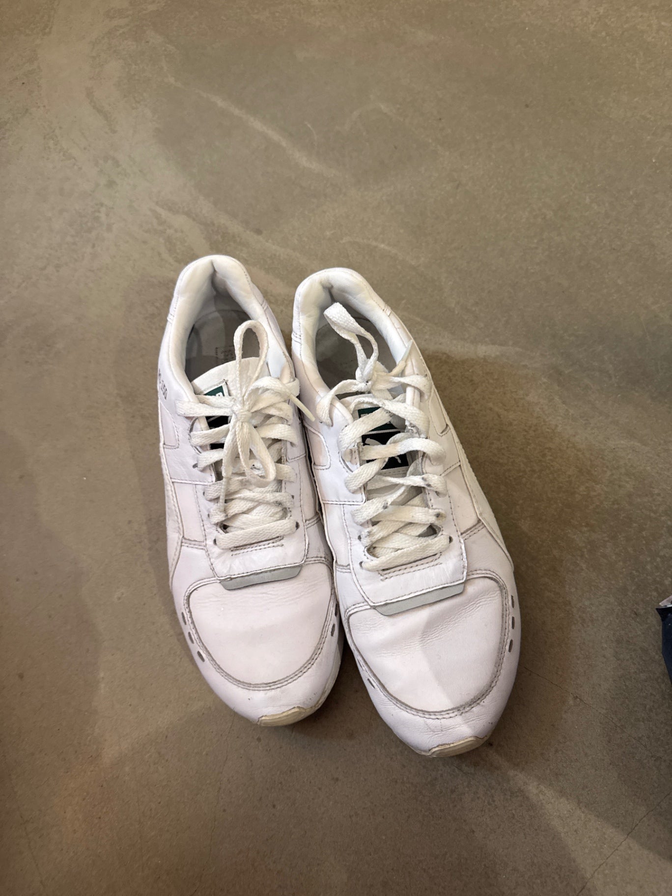 Puma Schuhe Weiß Gr.: 40,5