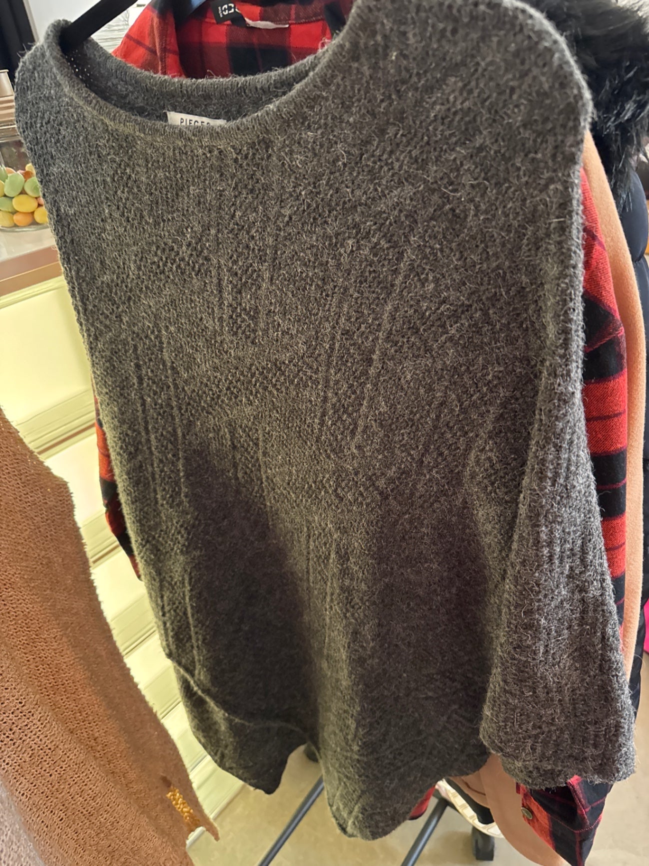 Pieces Poncho Grau