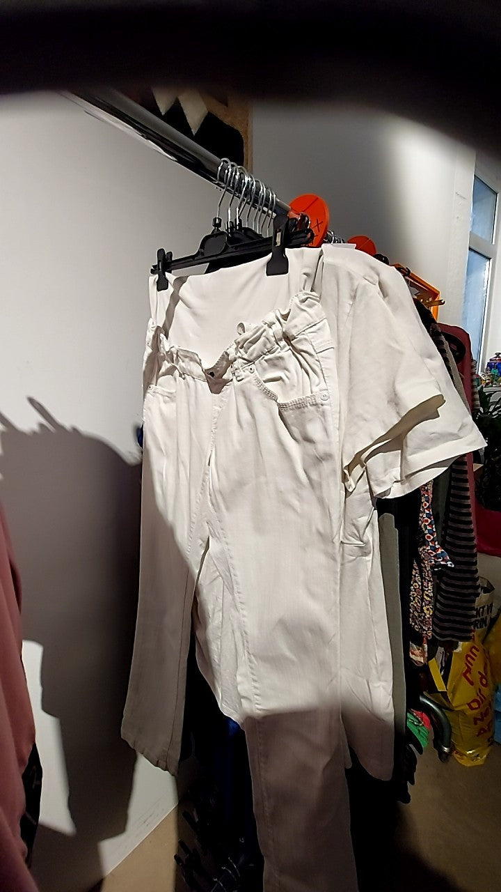 Mamaliciuos Jeans Weiß Gr.: M