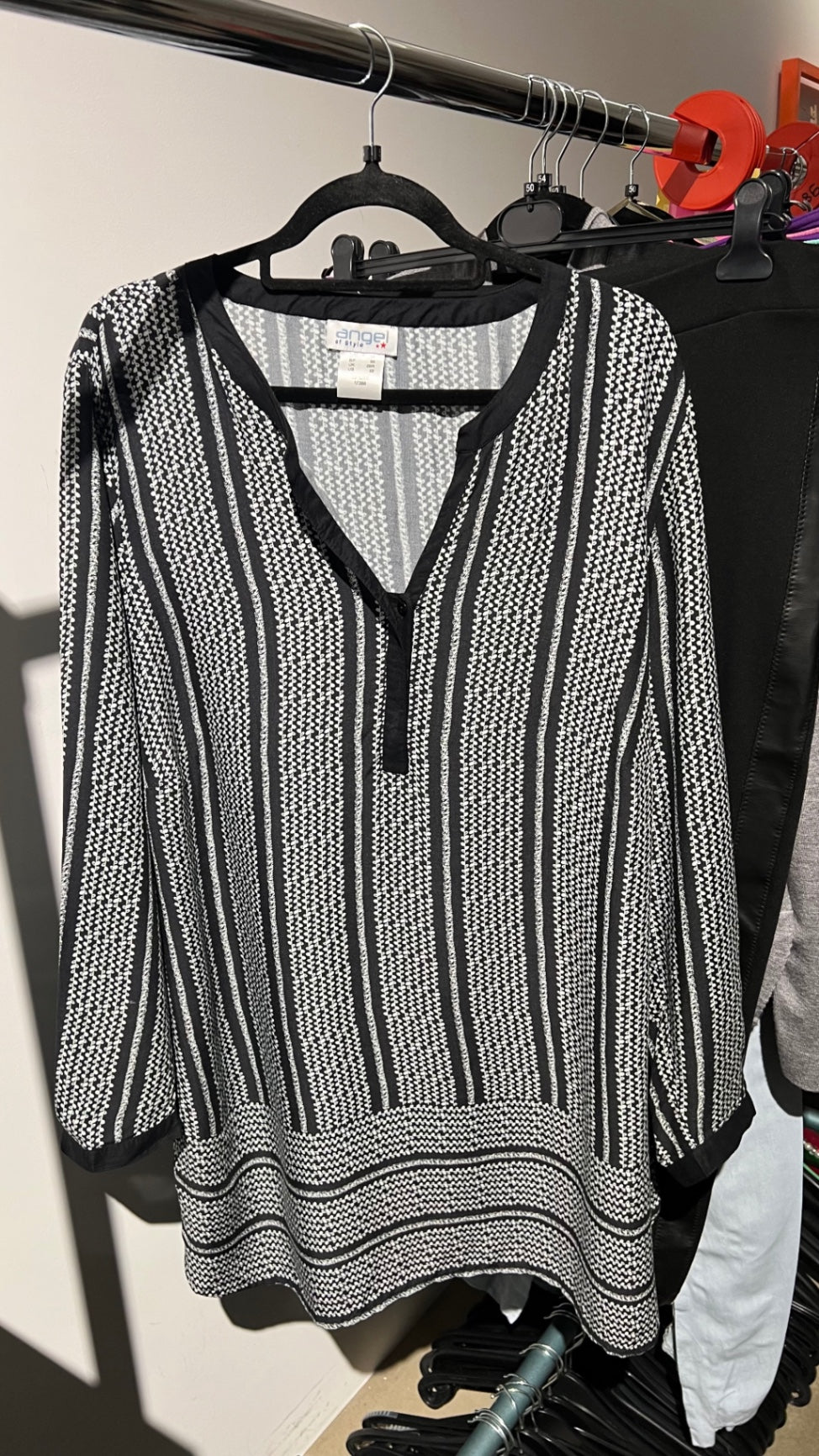angel Bluse Schwarz und Weiß Gr.: 54