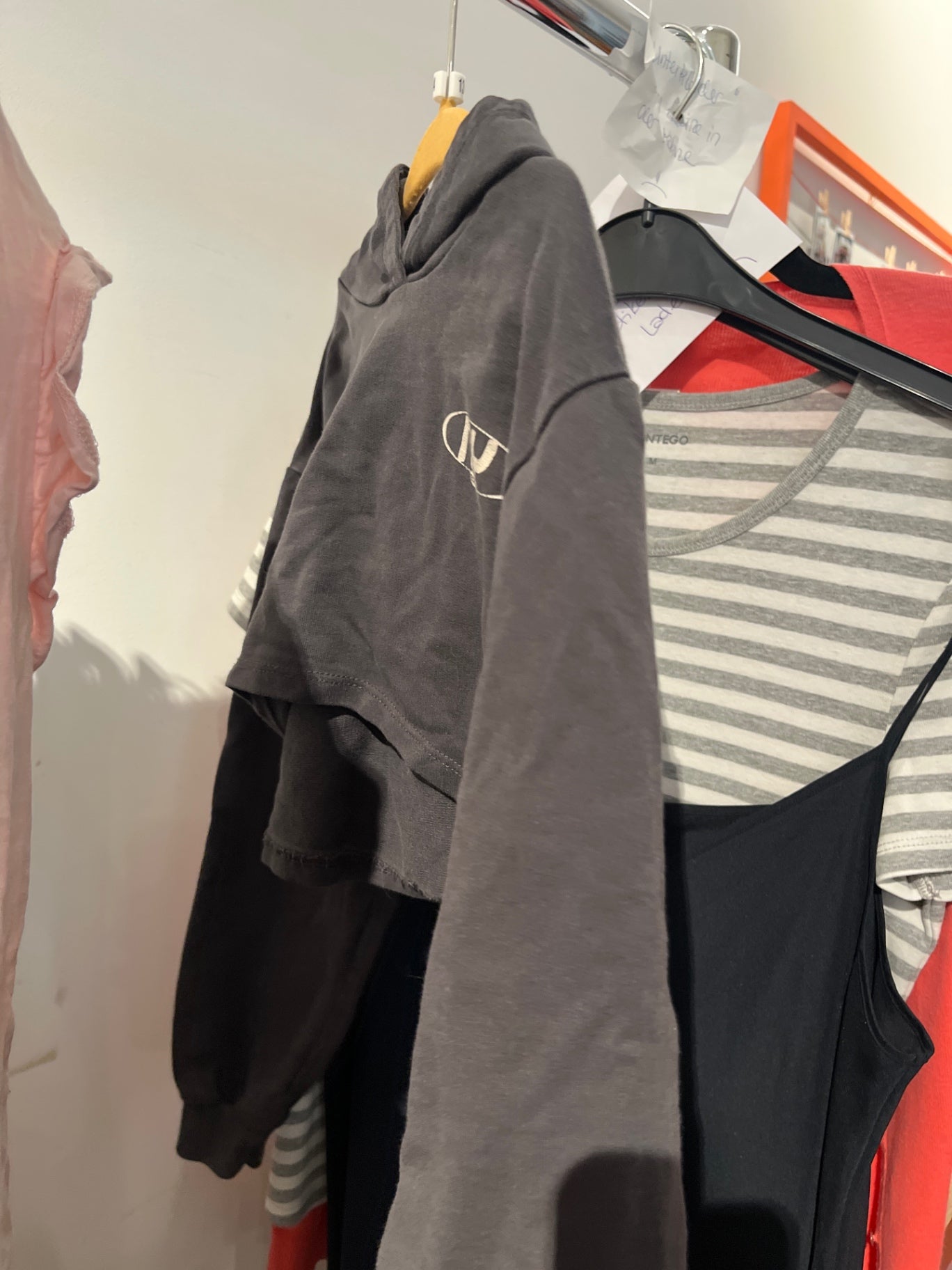 Zara Cropped Hoodie Grau Gr.: 134
