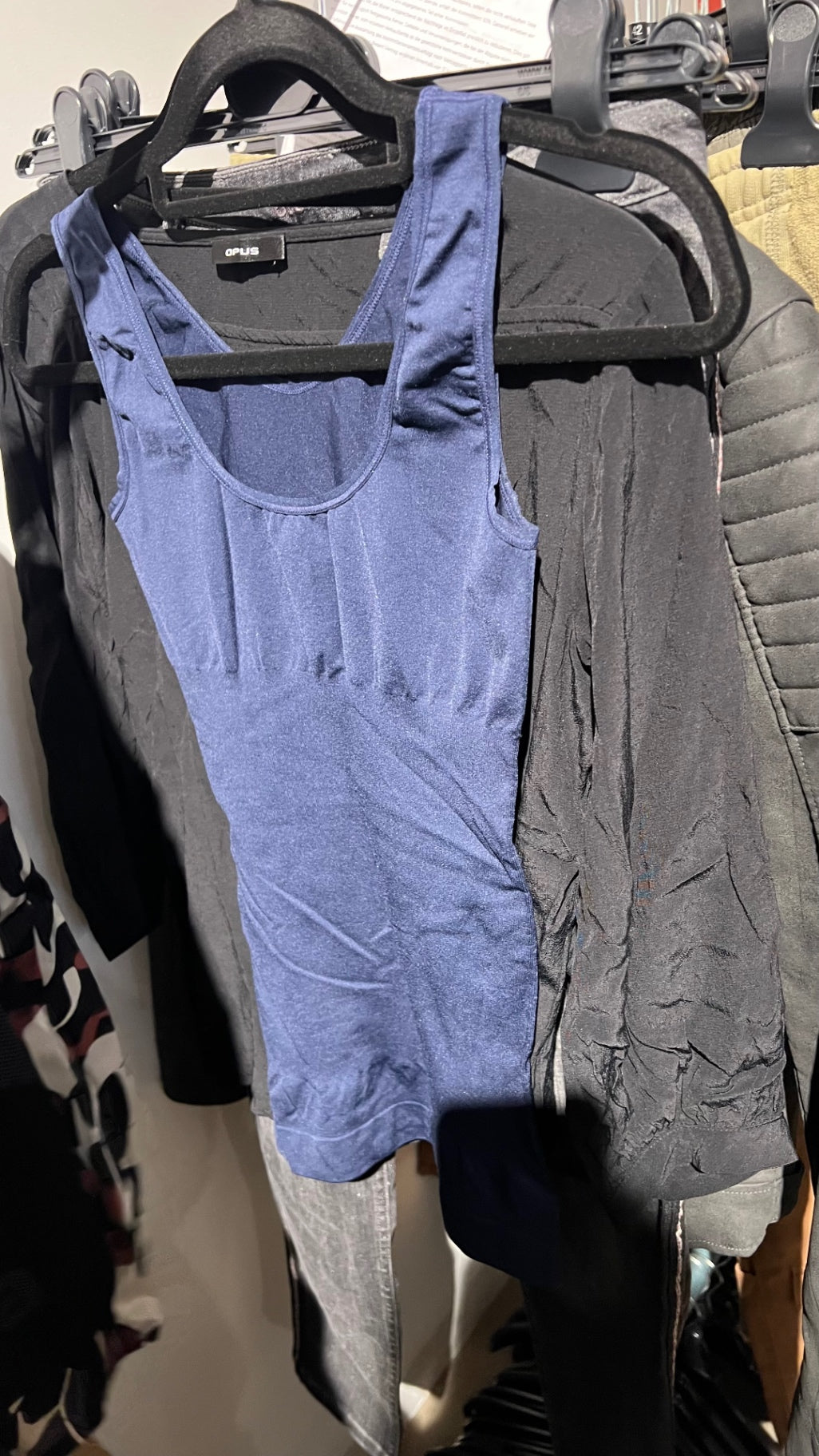 Top Blau Gr.: M