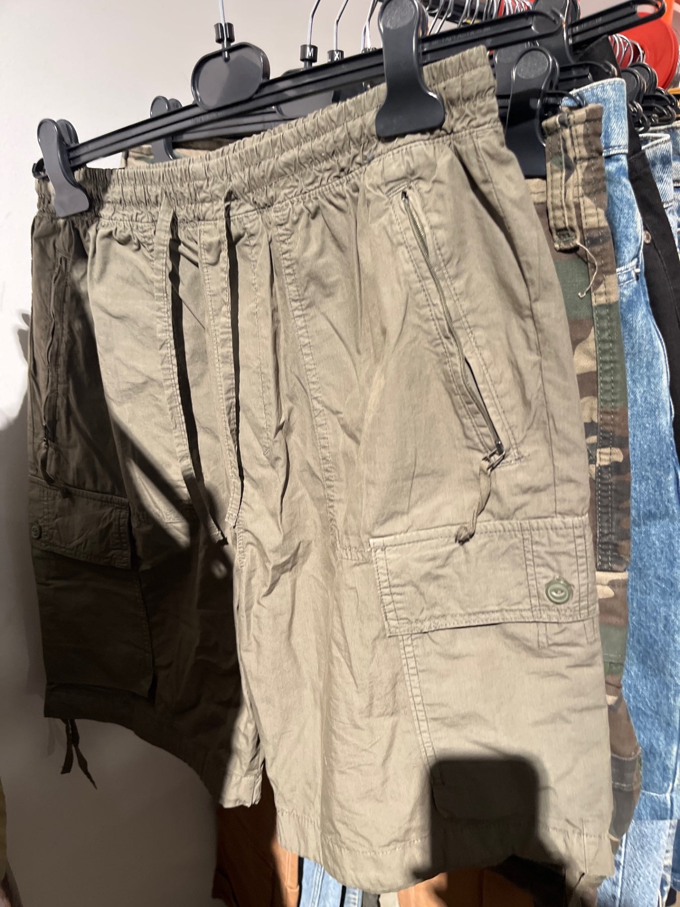 PULL&BEAR Shorts Khaki Gr.: M