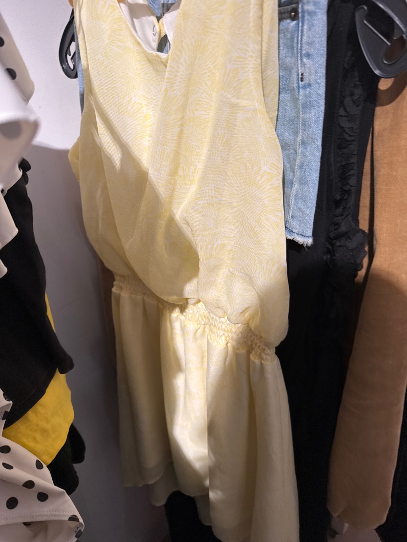 B-Ware, Fleck, Kleid Hellgelb Gr.: 170