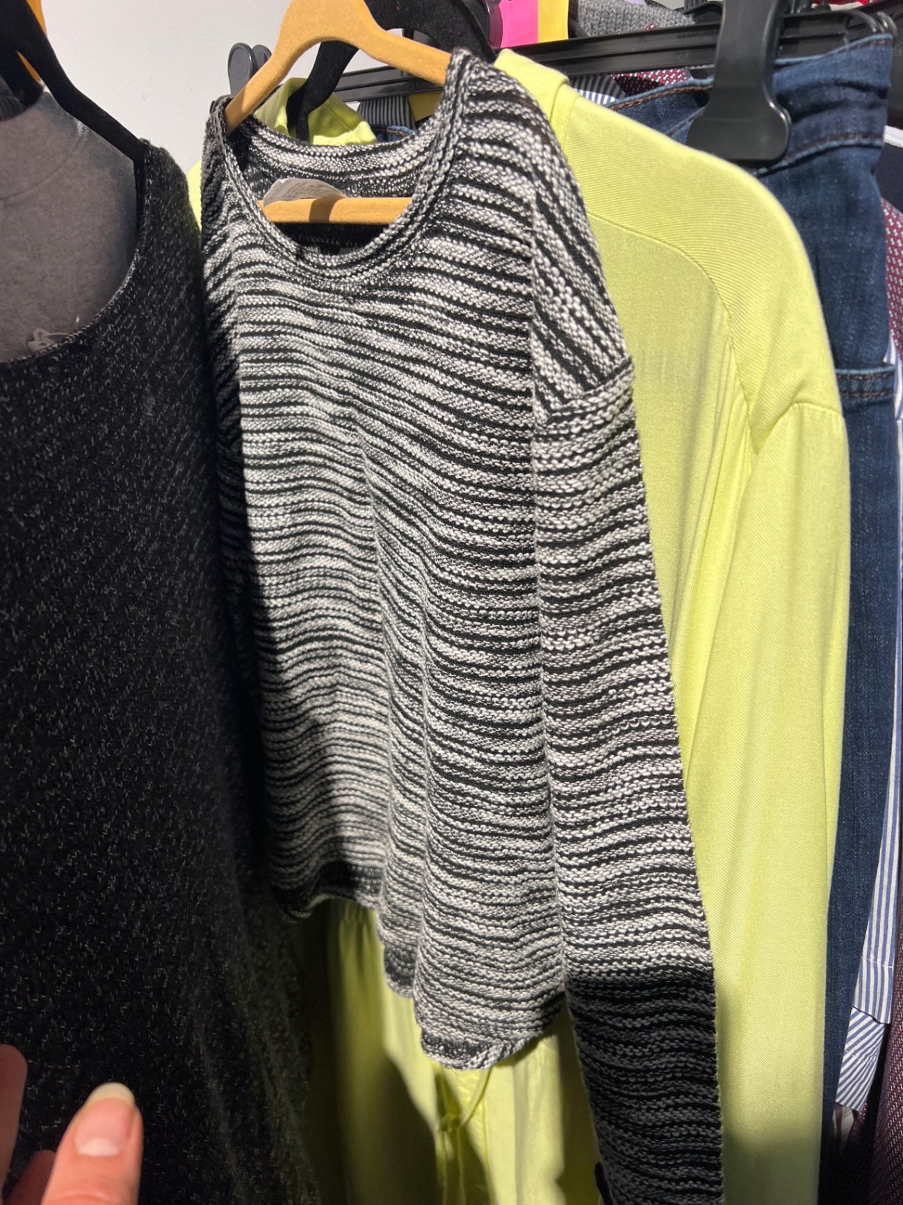 Pullover Schwarz und Weiß