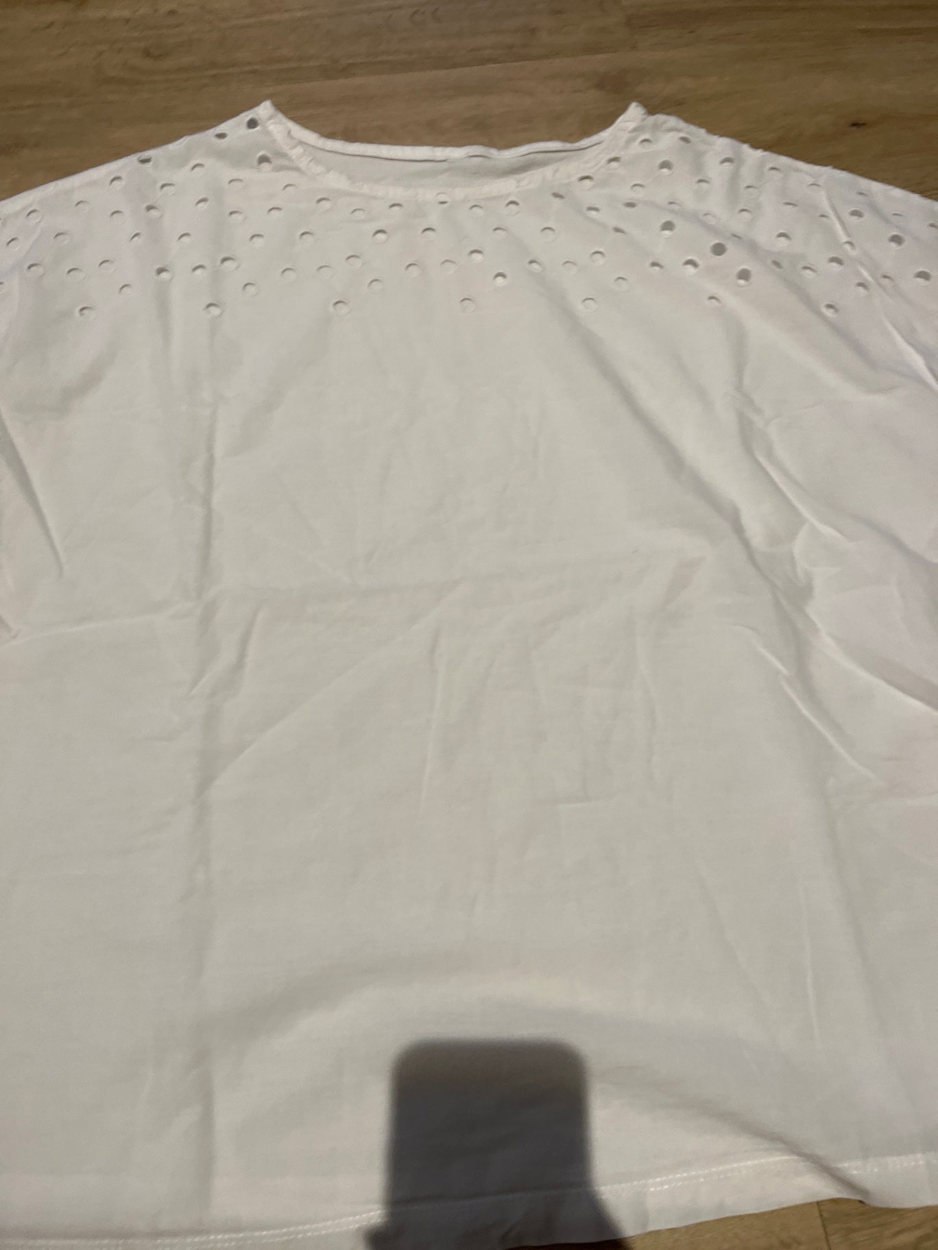 T-Shirt Weiß, Lochmuster Gr.: M