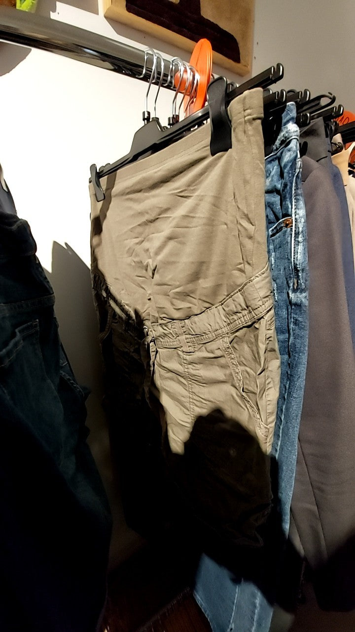 C&A Umstands-Shorts Khaki Gr.: L