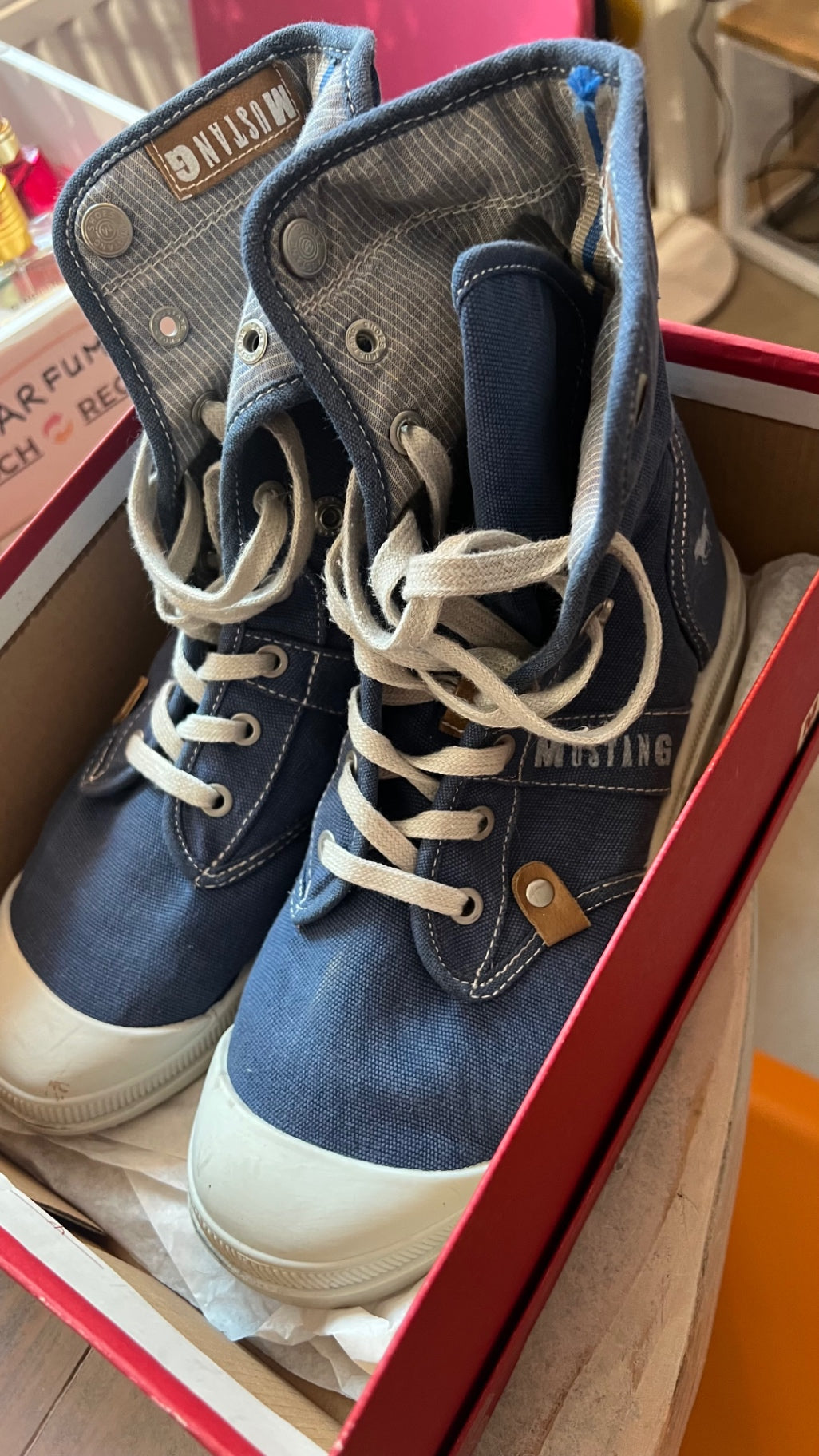 MUSTANG Schuhe Blau Gr.: 39