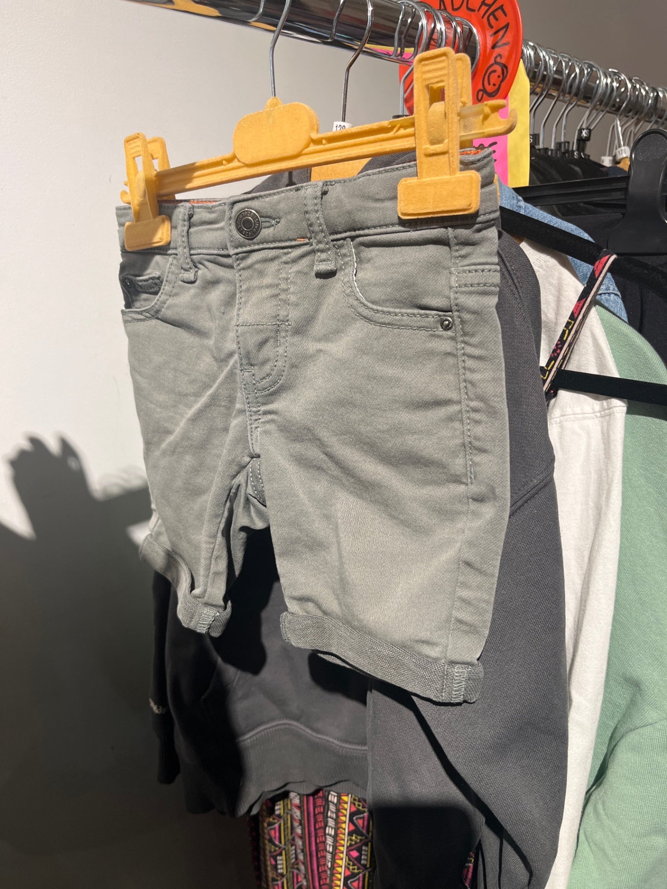 HEMA Shorts Grün Gr.: 104