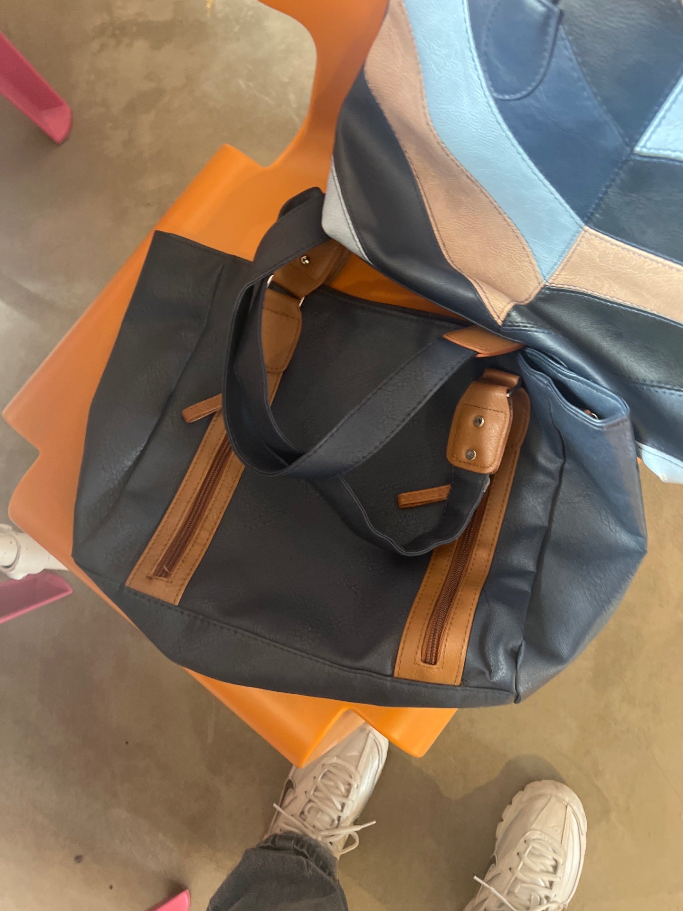 Tasche Blau Braun