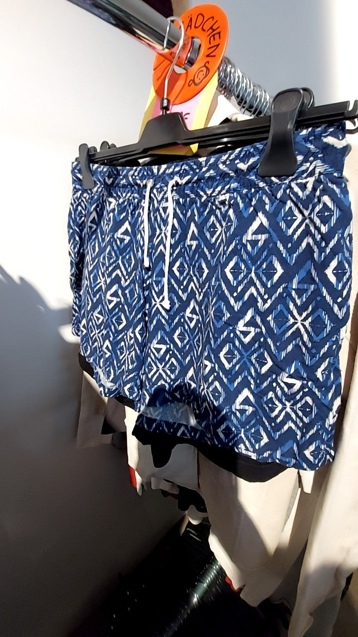 Blue Motion Shorts Blau und Weiß Gr.: M