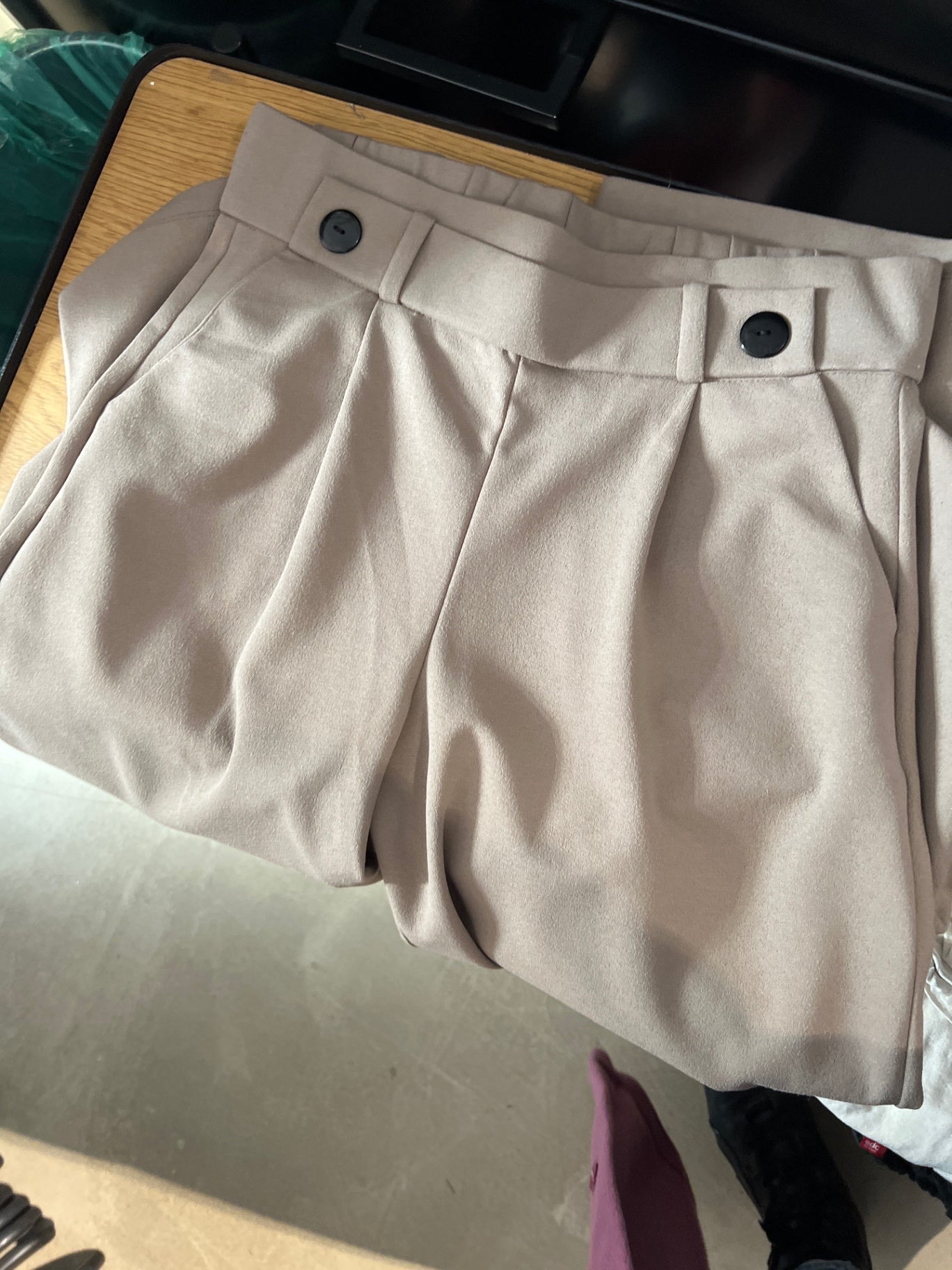 JDY Hose Beige Gr.: L