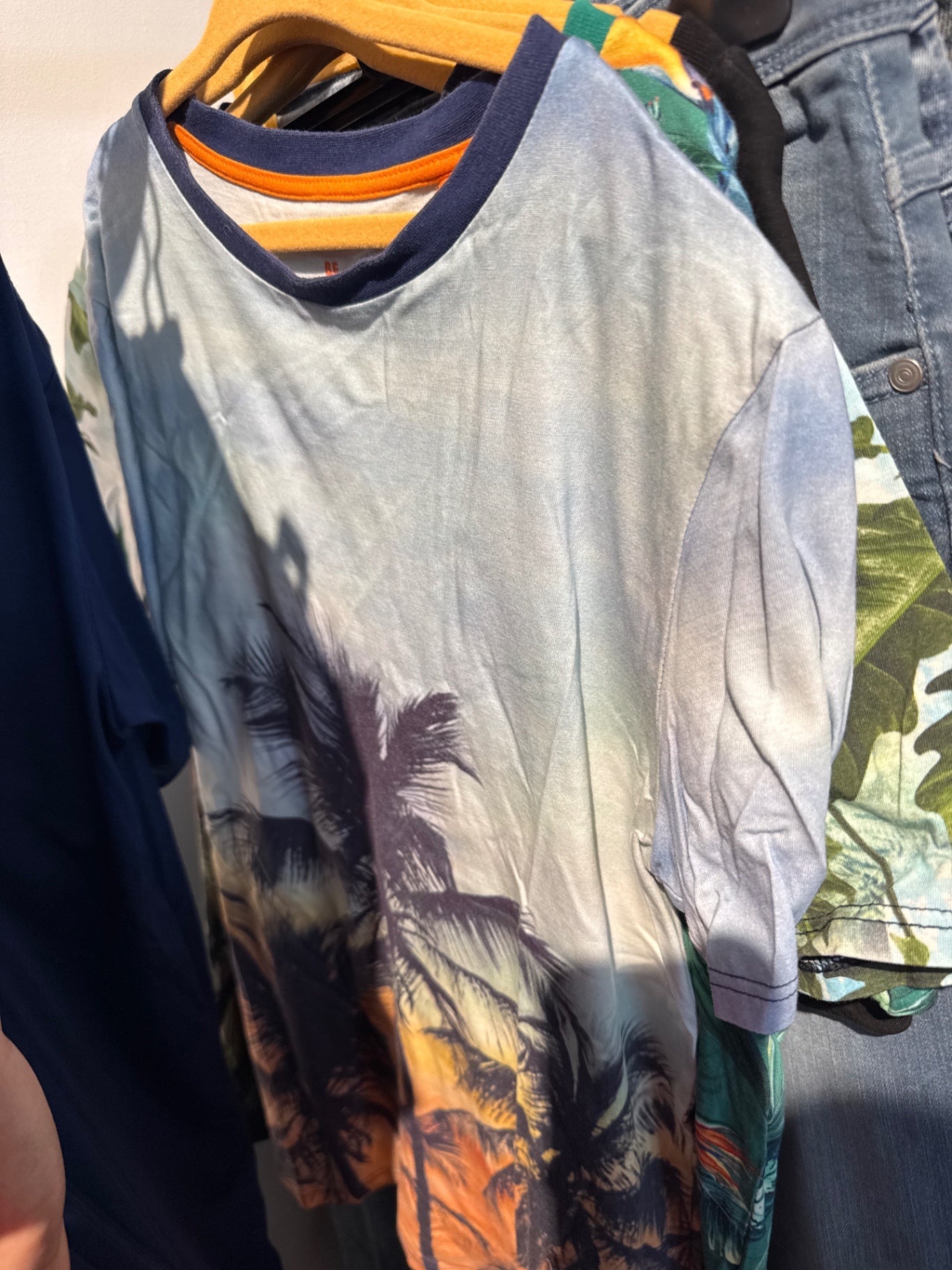 We T-Shirt bunt Gr.: 158/164