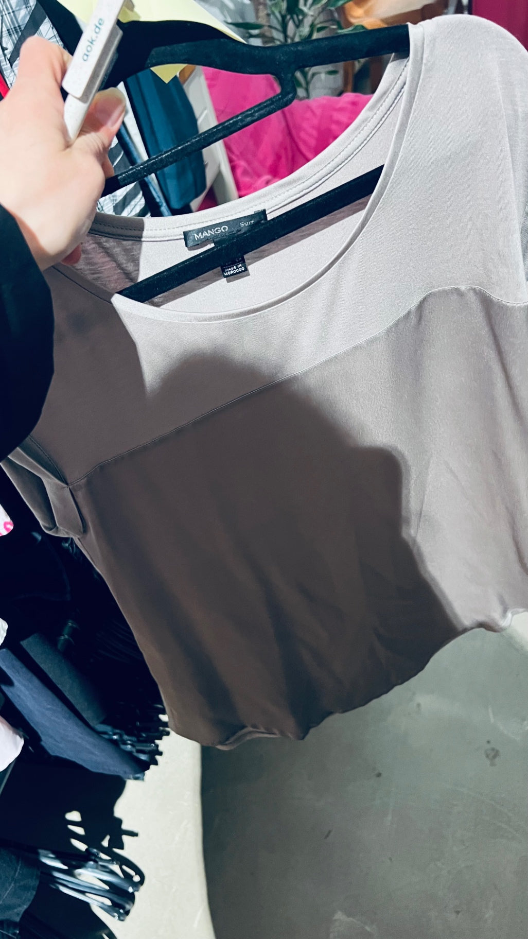 MANGO T-Shirt Oliv Gr.: S