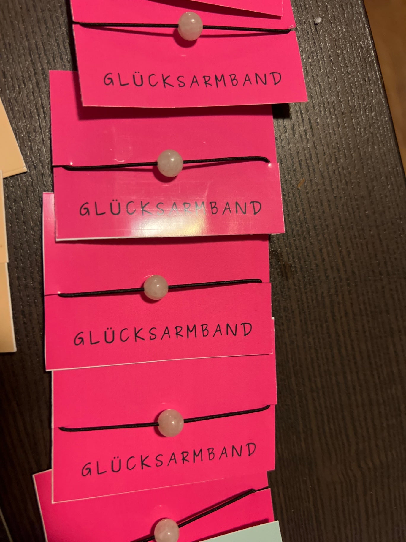GLÜCKSARMBAND