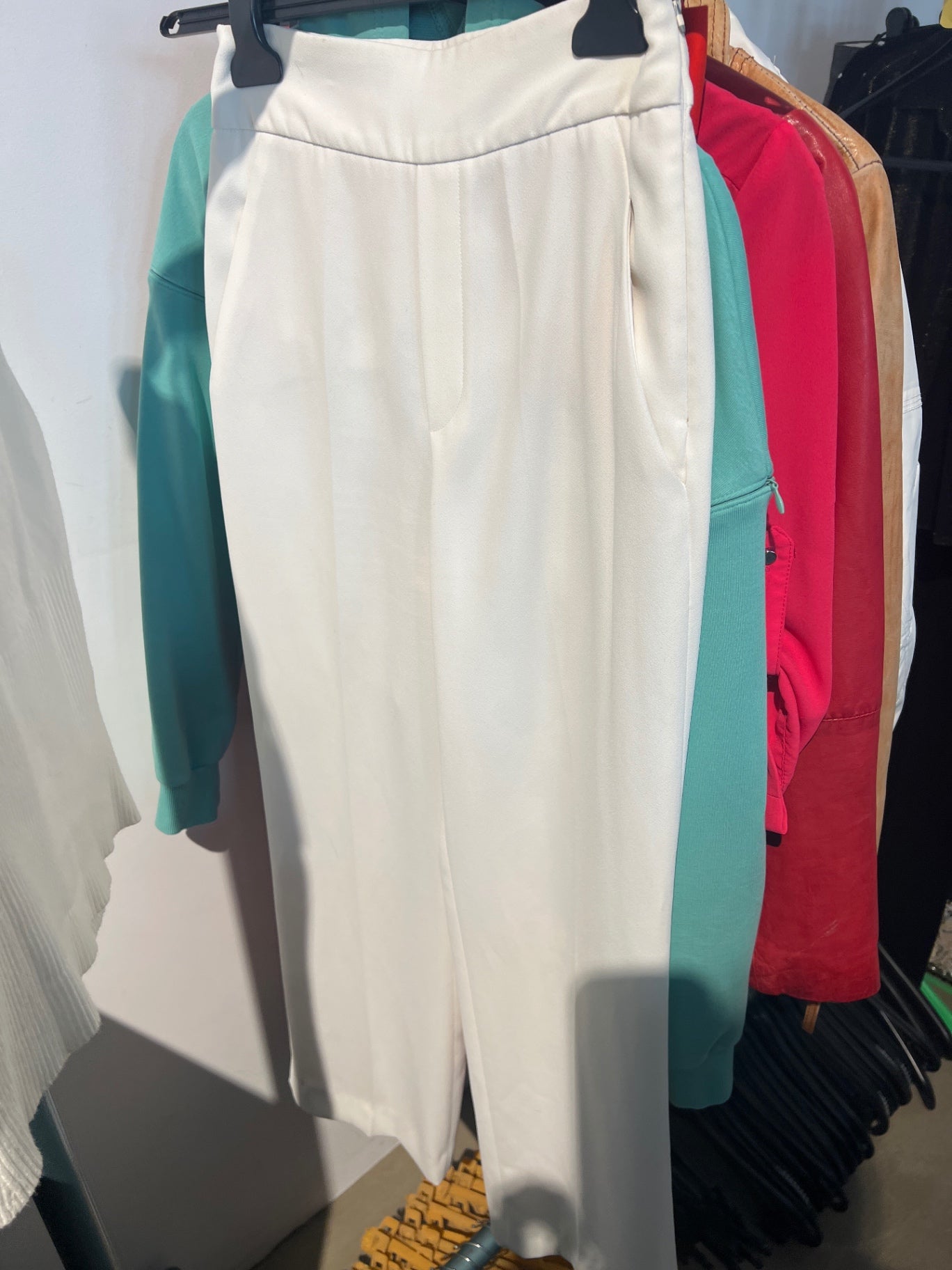 Zara Hose Weiß Gr.: XS