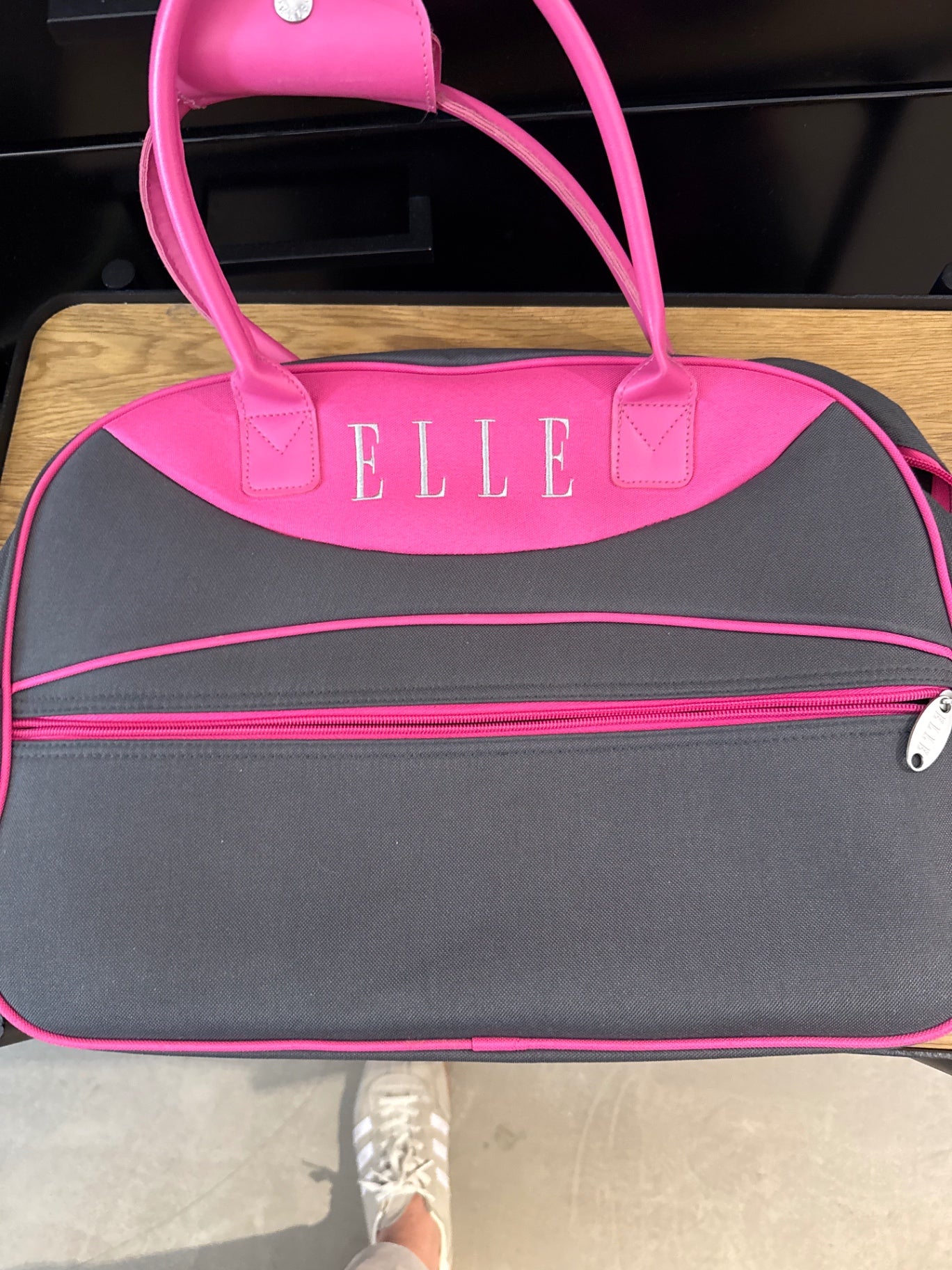 ELLE Sporttasche Grau mit Pink