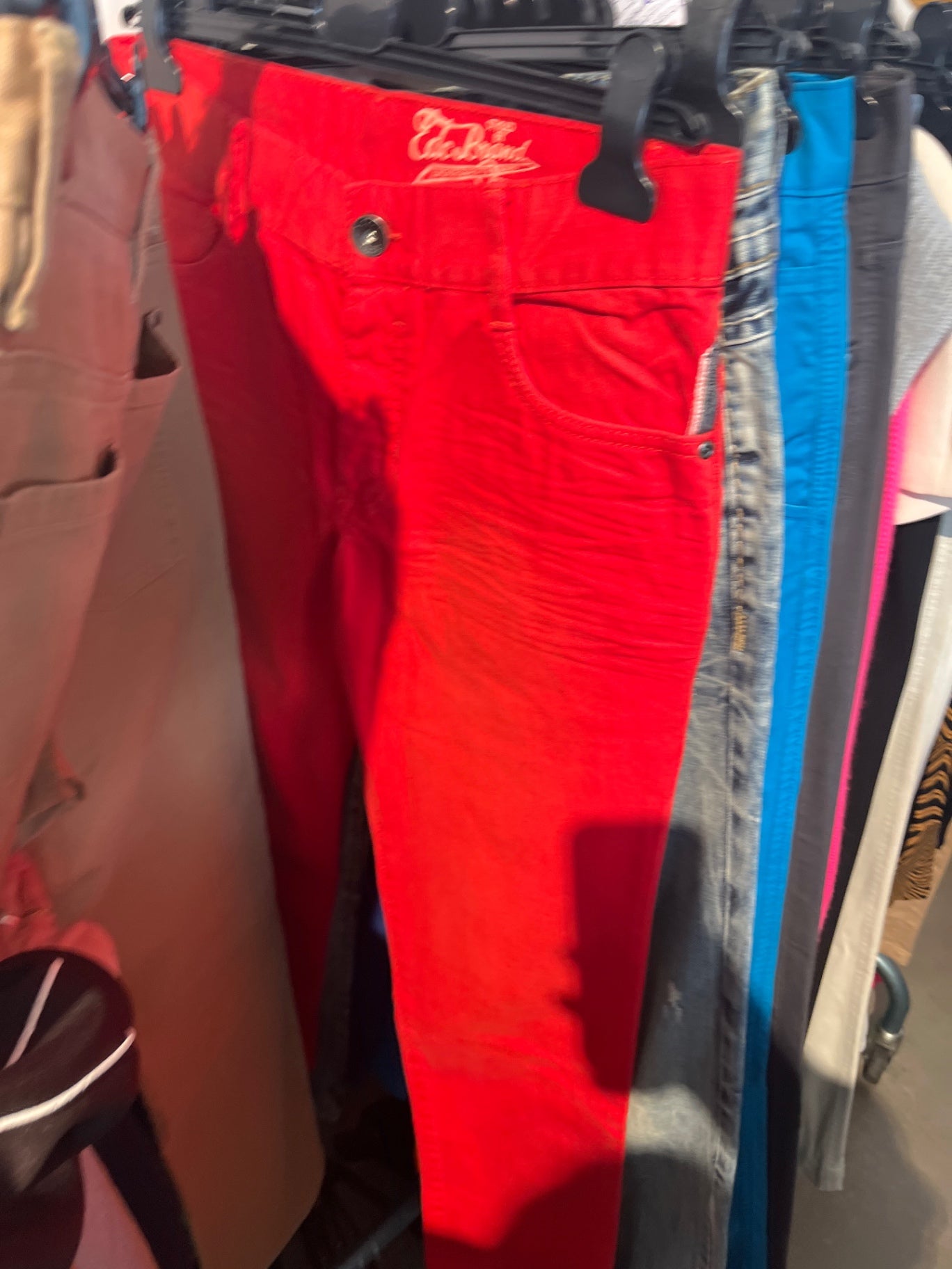 B-WARE EDC Jeans Rot Gr.: 33