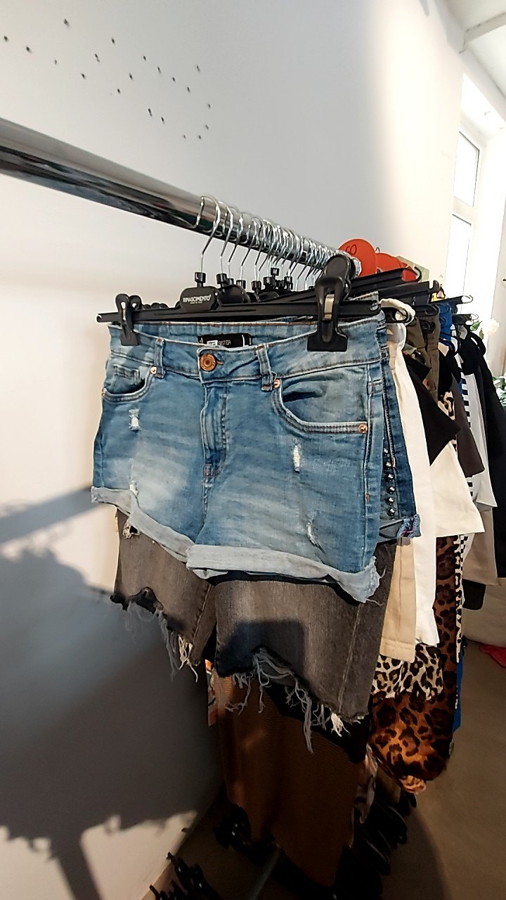 FB SISTER Shorts Blau Gr.: L