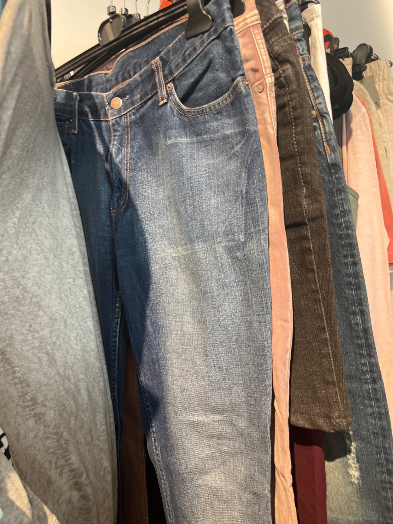 Levi’s Jeans Blau (gekürzt) Gr.: 33