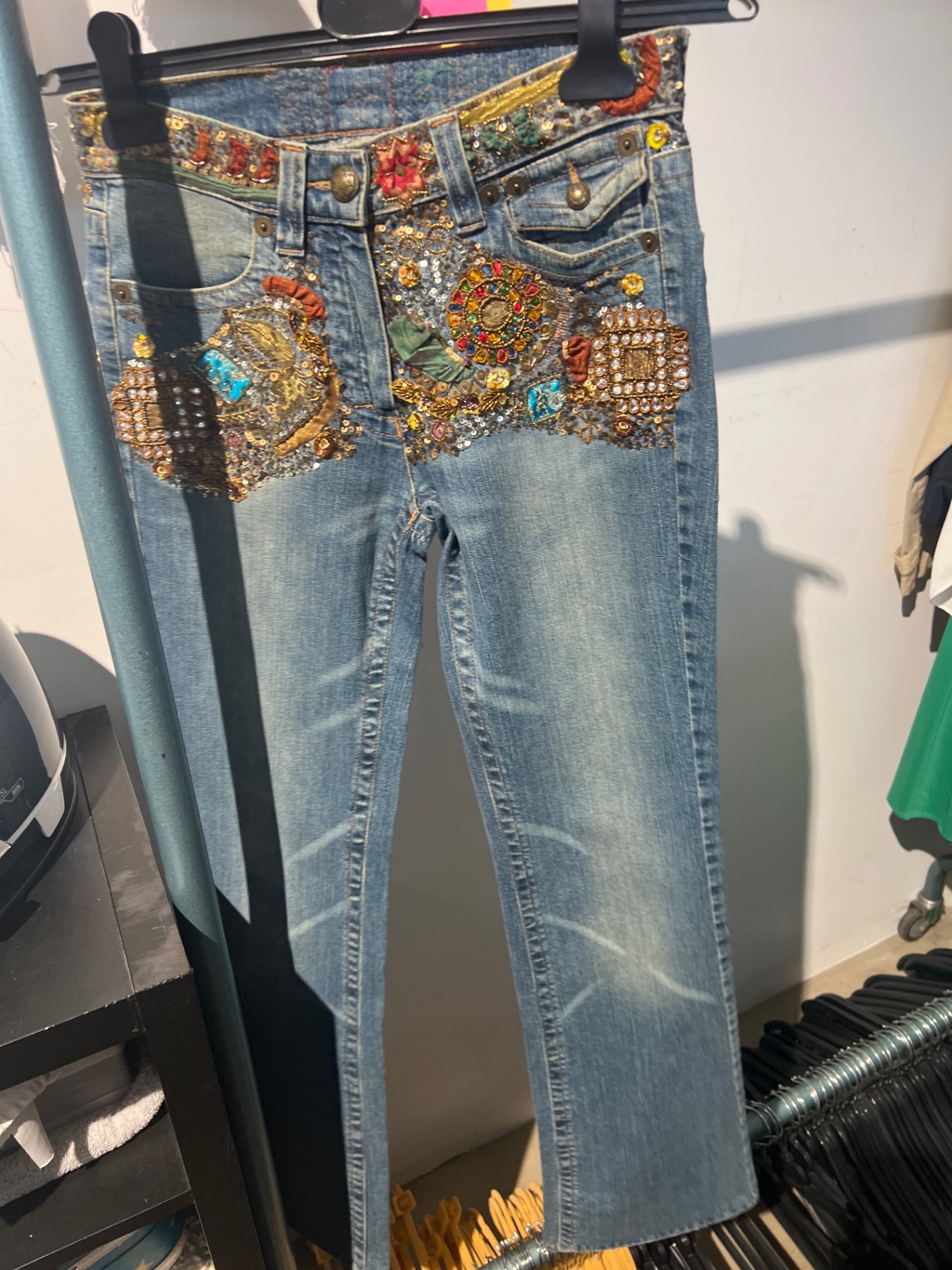 Orwell Jeans Blau/bunte Stickerei Gr.: S