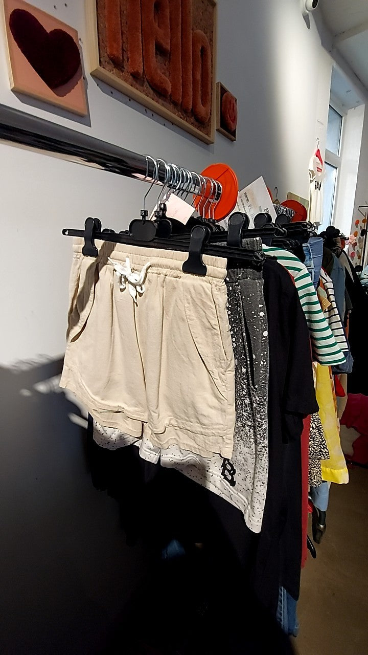 Shorts Beige B-Ware, kl. Fleck Gr.: XS