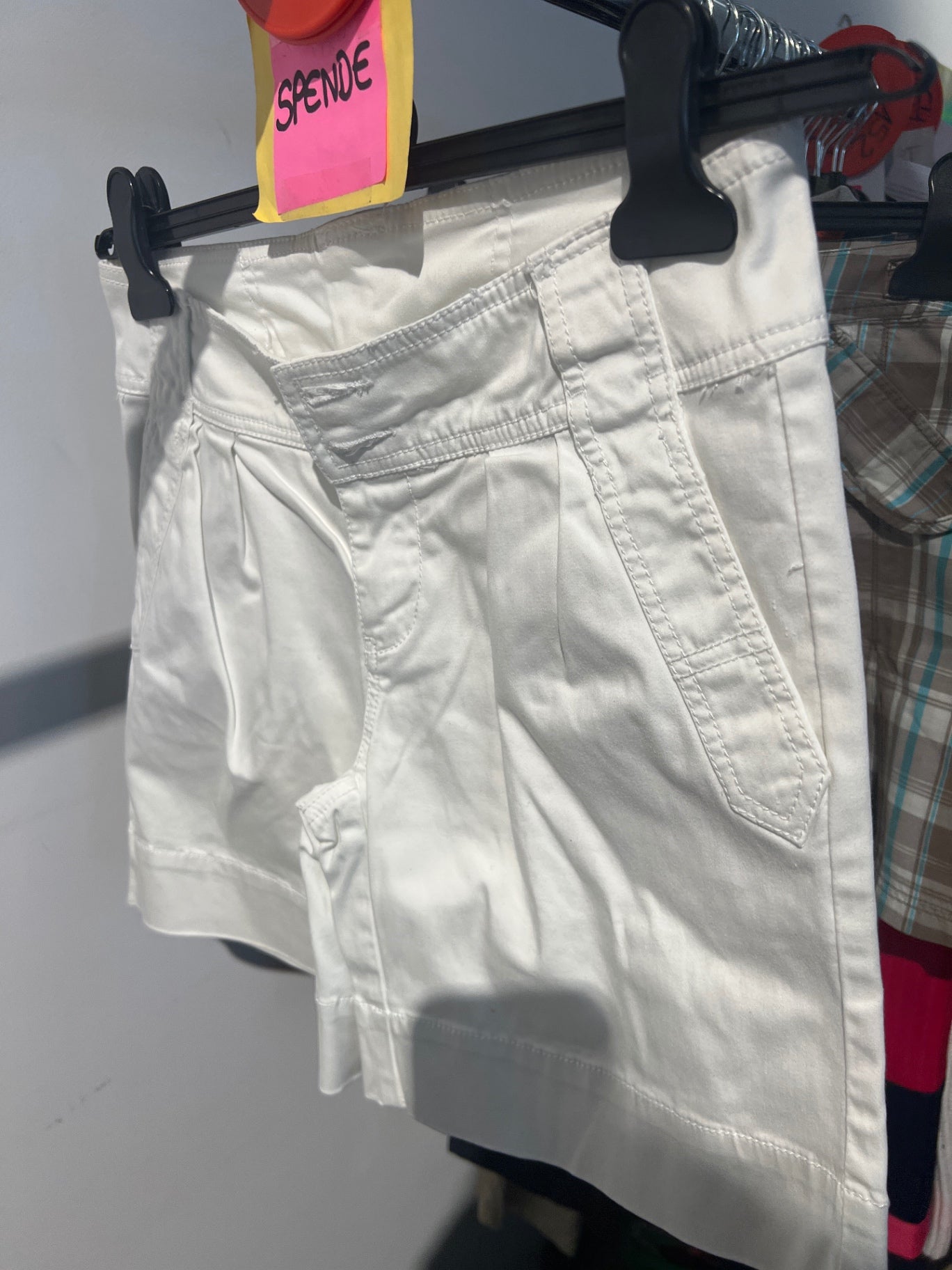 Colours of the world Shorts Weiß Gr.: XS