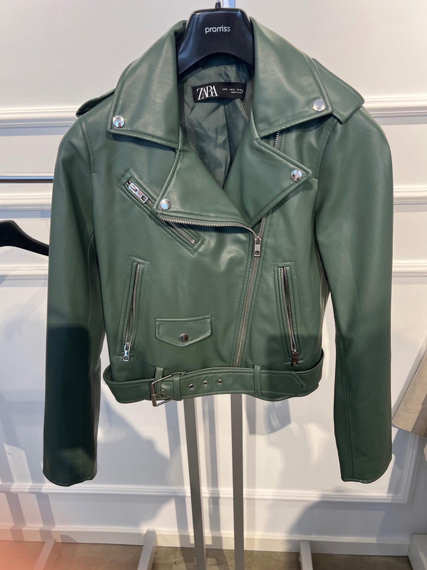 ZARA Jacke S Grün