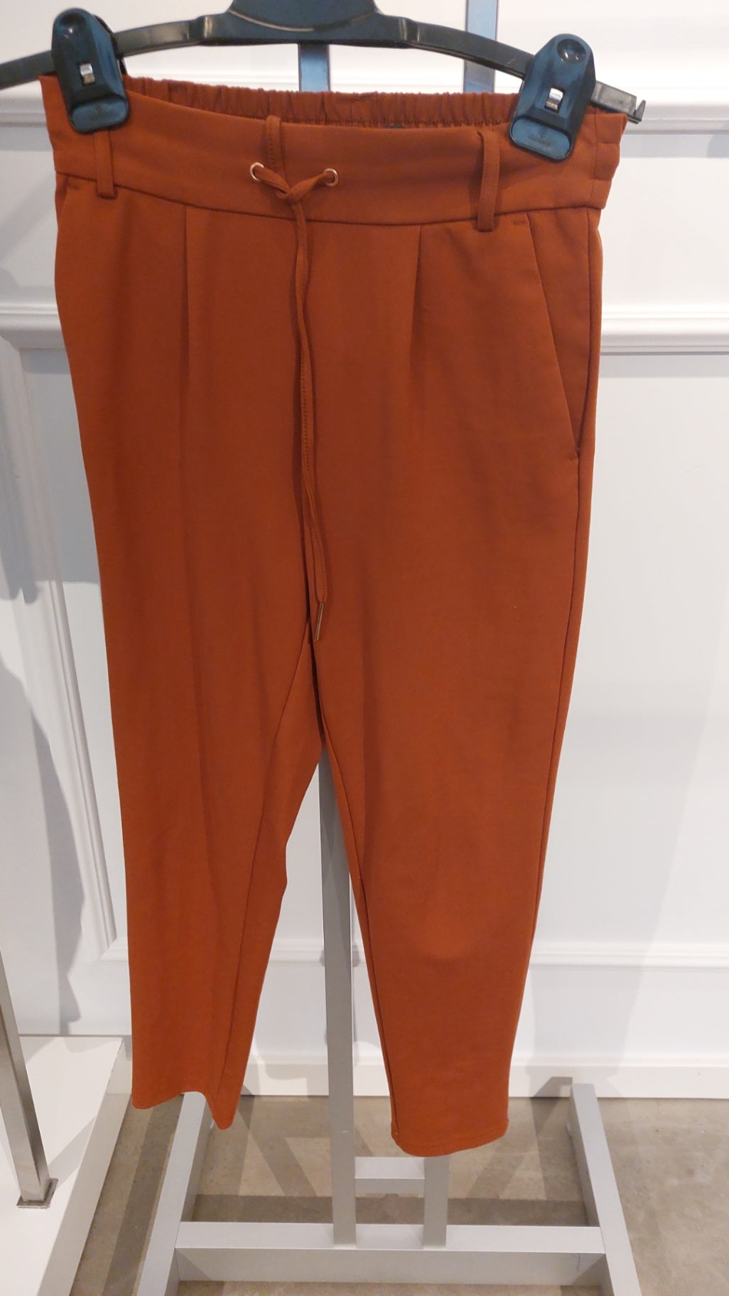 XS ONLY Jogginghose Rostbraun