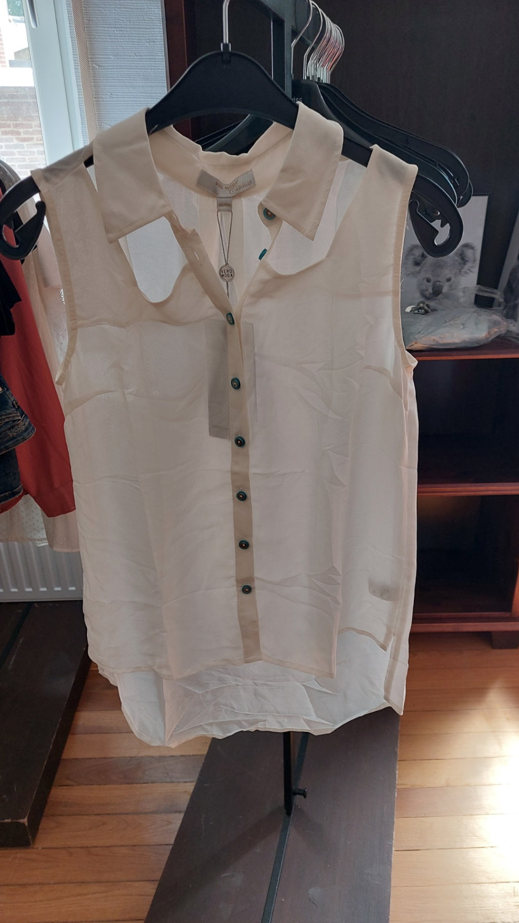 Vero Moda classic  Bluse Weiß mit türkisen Knöpfen
