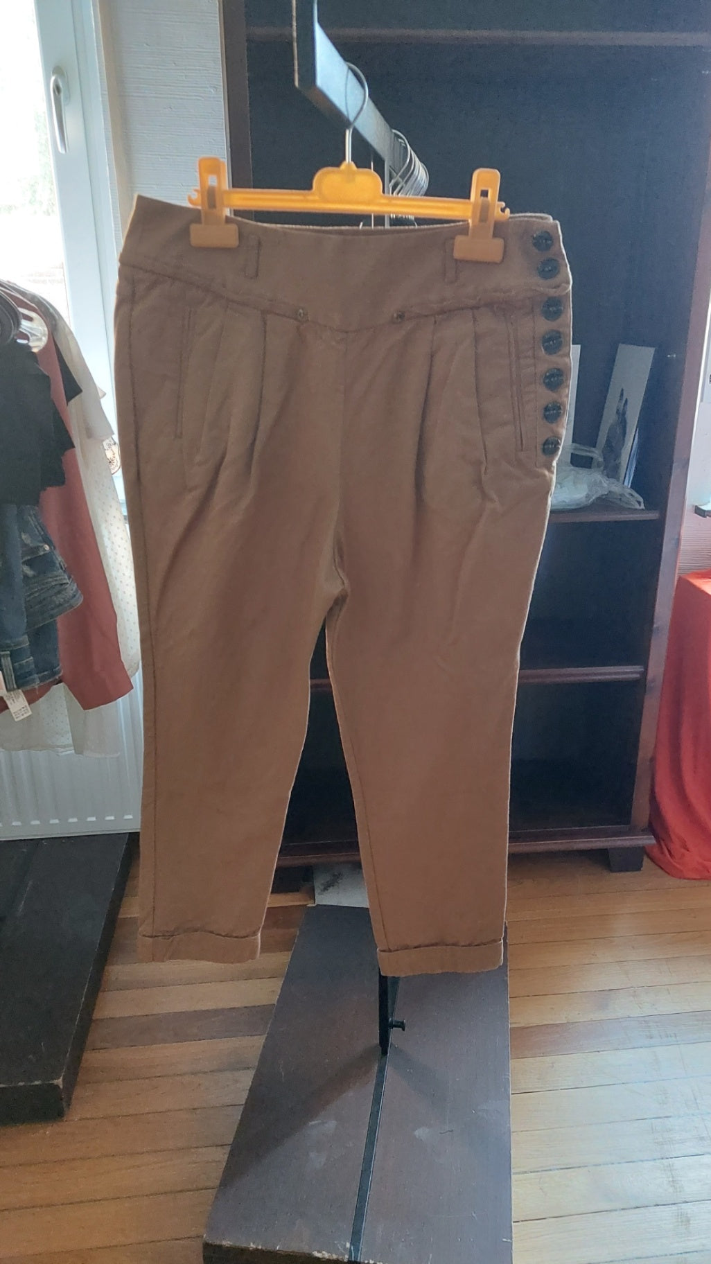 ONLY Hose Braun