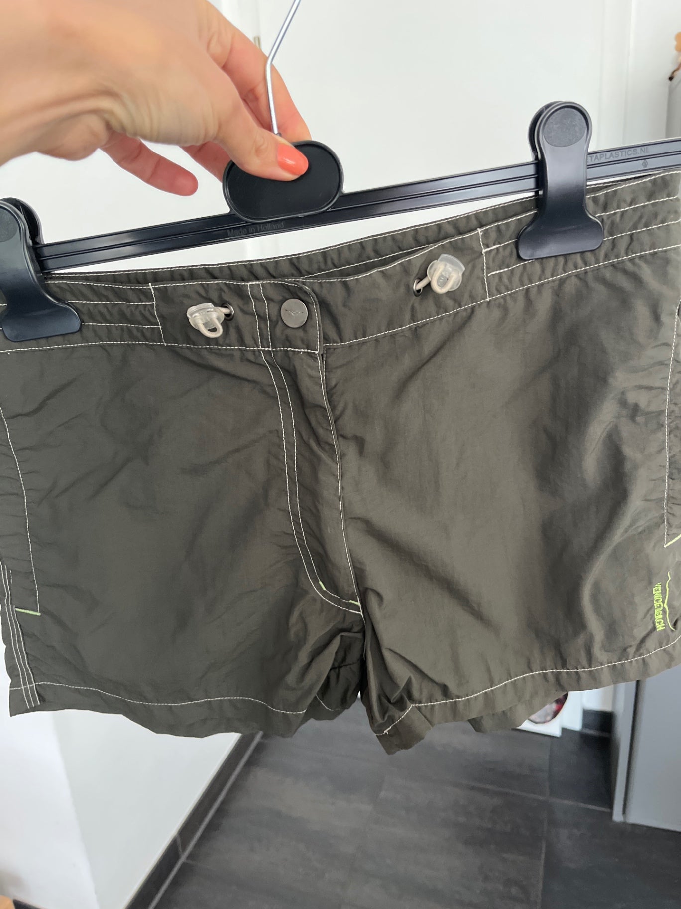 Venice Beach Shorts Olivgrün