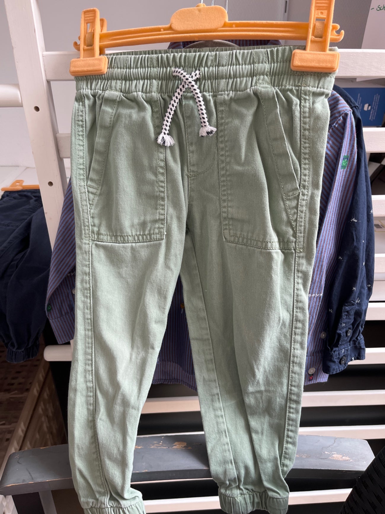H&M Jogger Grün