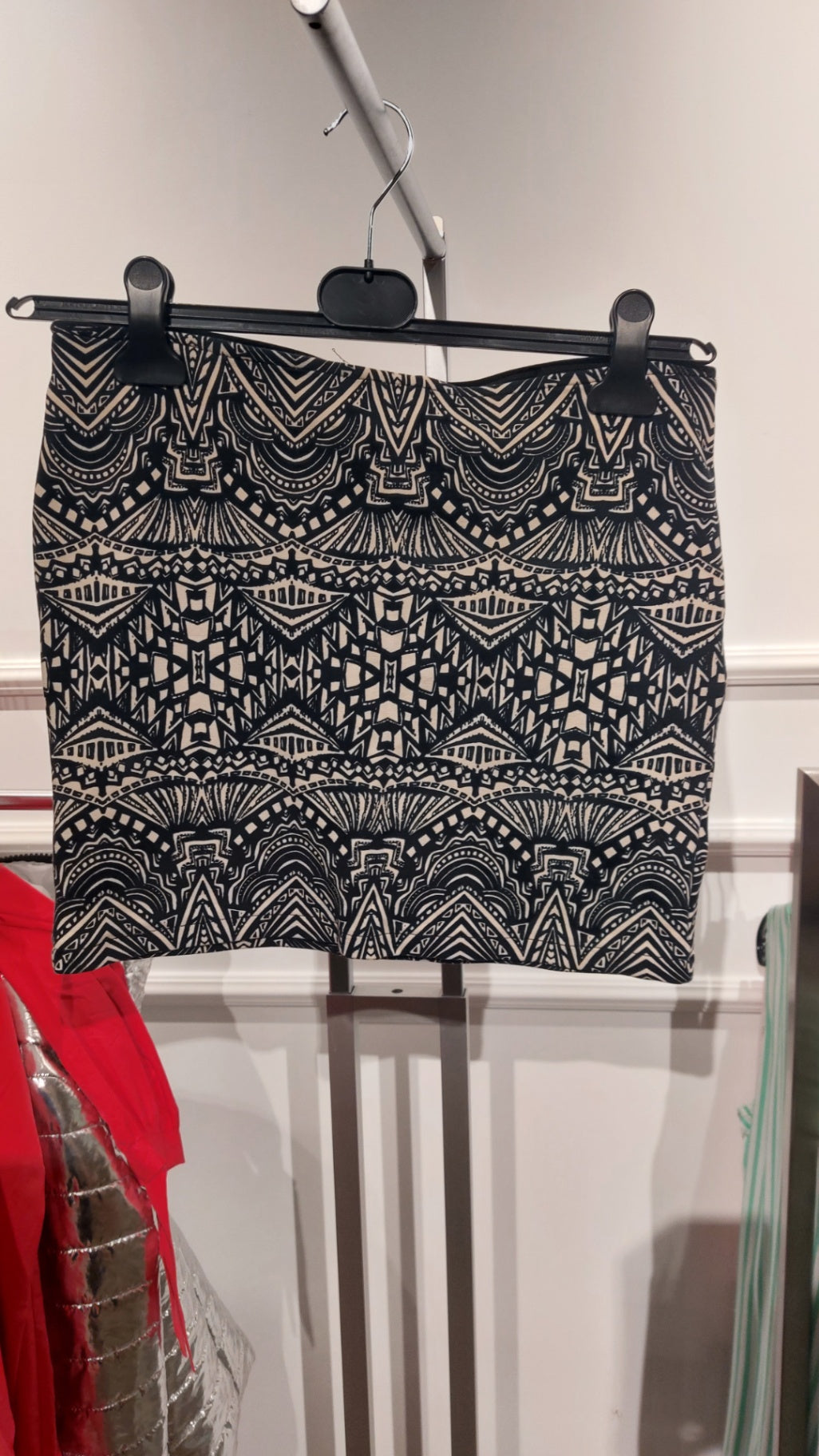 Pimkie Rock Schwarz und Beige