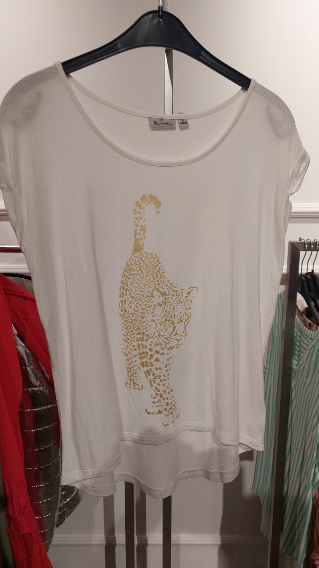 Blue Motion T-Shirt Weiß mit Gold