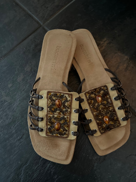 Bucatini Sandalen Beige