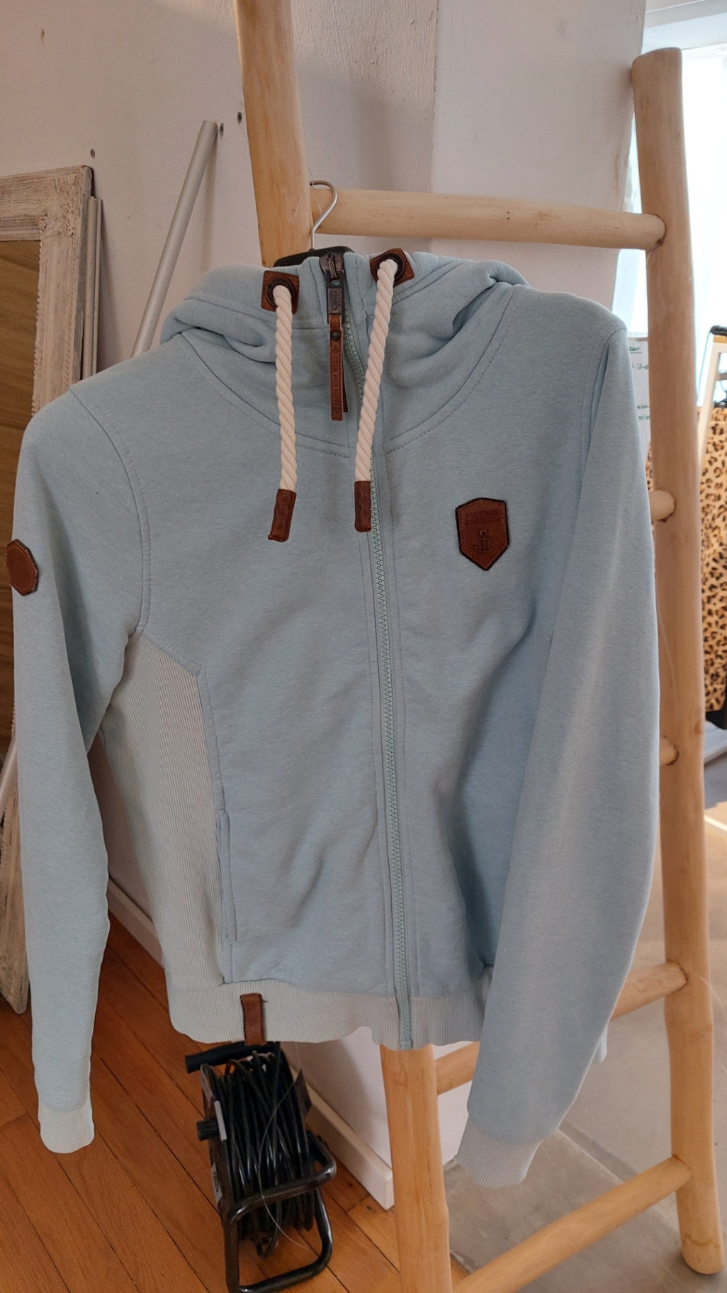Naketano  Kapuzensweatshirt Hellblau