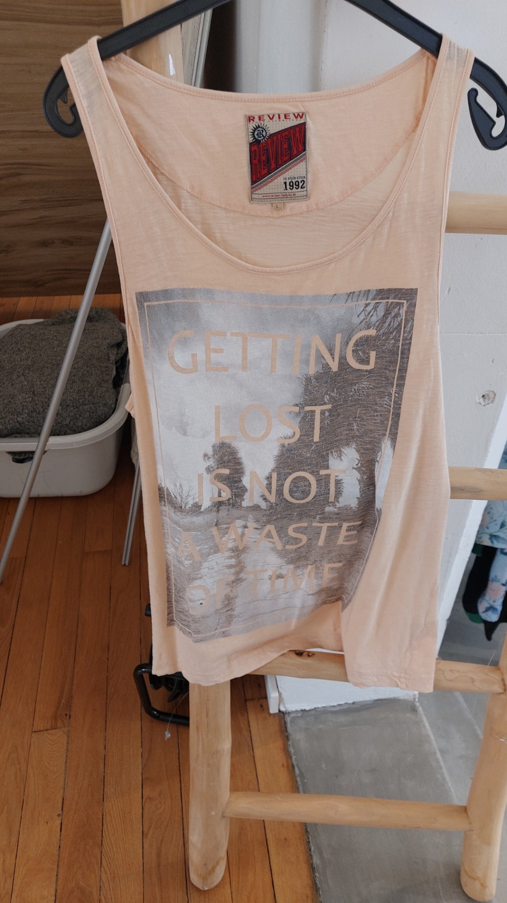 Review Tank Top Lachs mit Muster