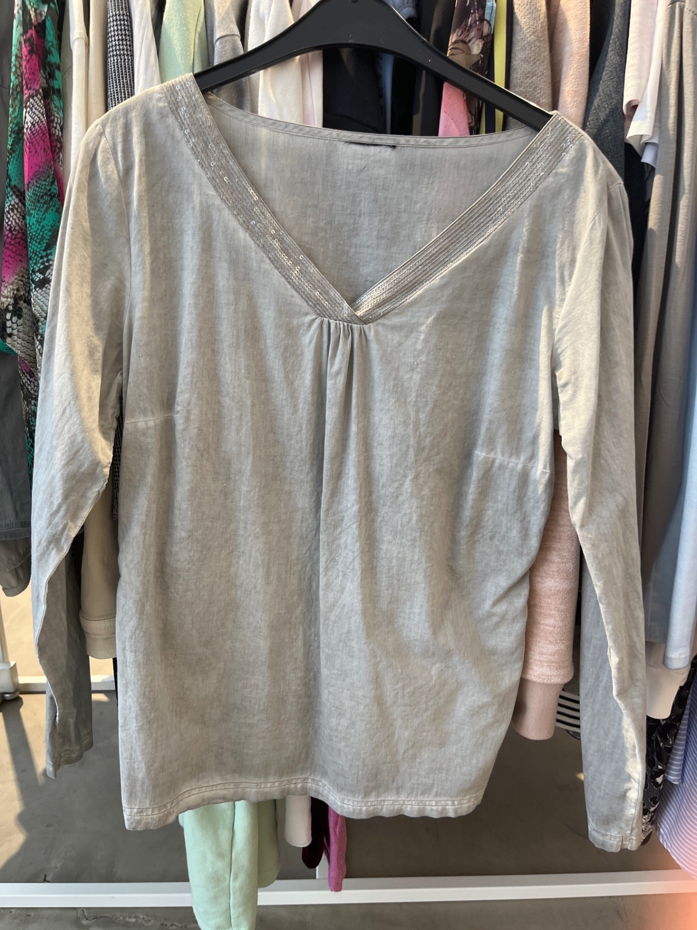 Unbekannt Langarmshirt Grau