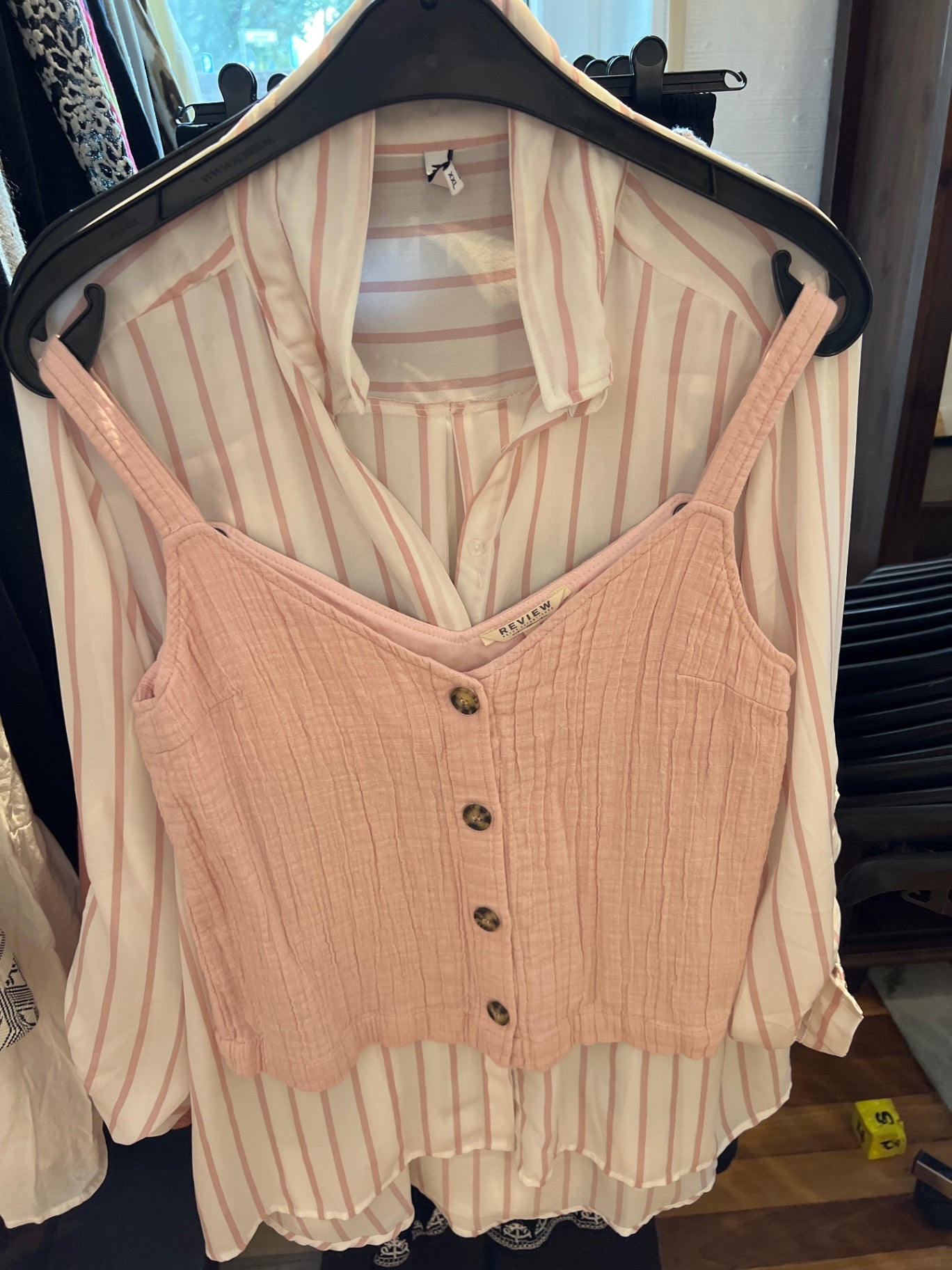 Review TOP Weiß und Rosa