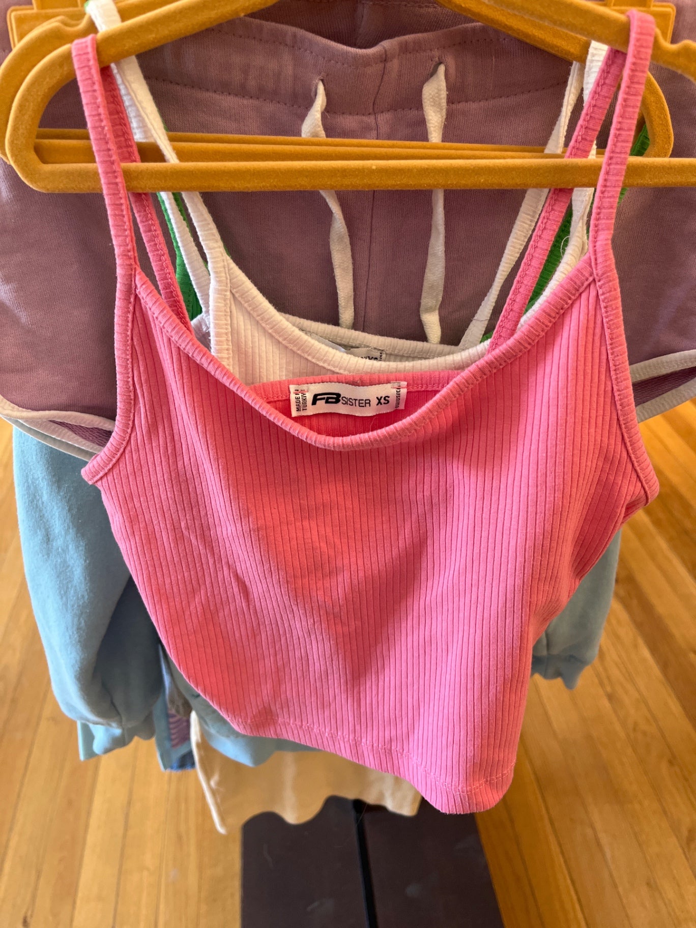 FB Sister Top cropped Pink