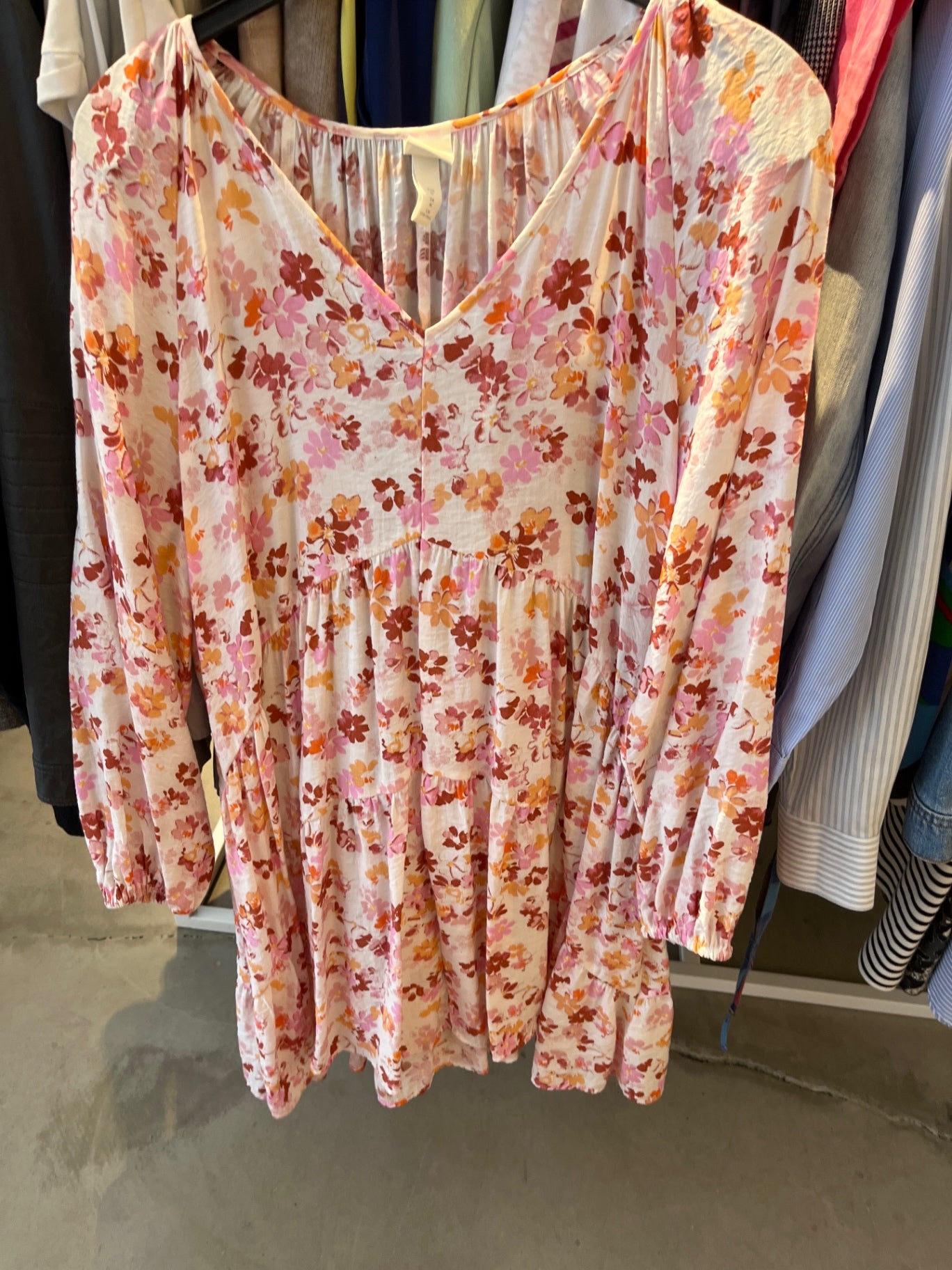 H&M Kleid Mehrfarbig (Rosa, Lila, Orange, Rot)