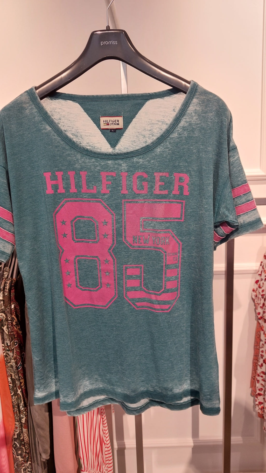 Hilfiger Denim T-Shirt Türkis mit Pink