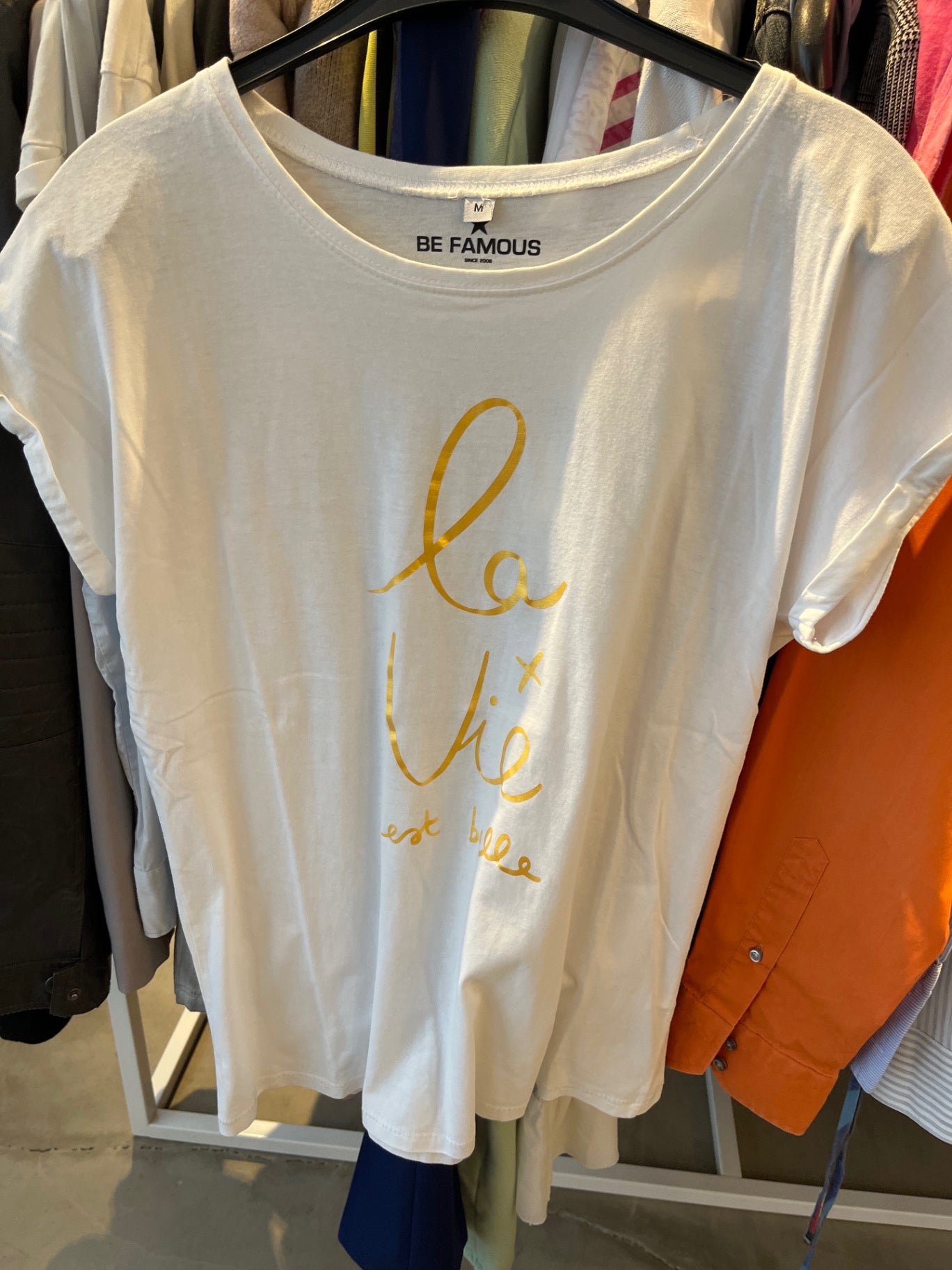 BE FAMOUS T-Shirt Weiß