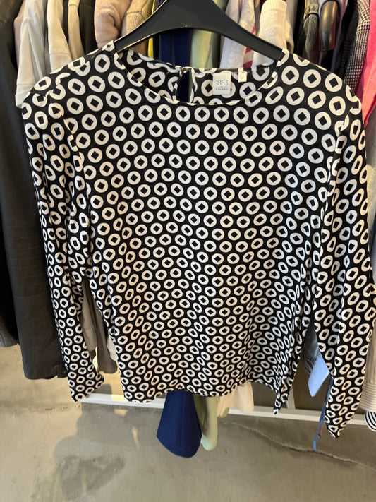 1863 by Eterna Langarmshirt Schwarz und Weiß