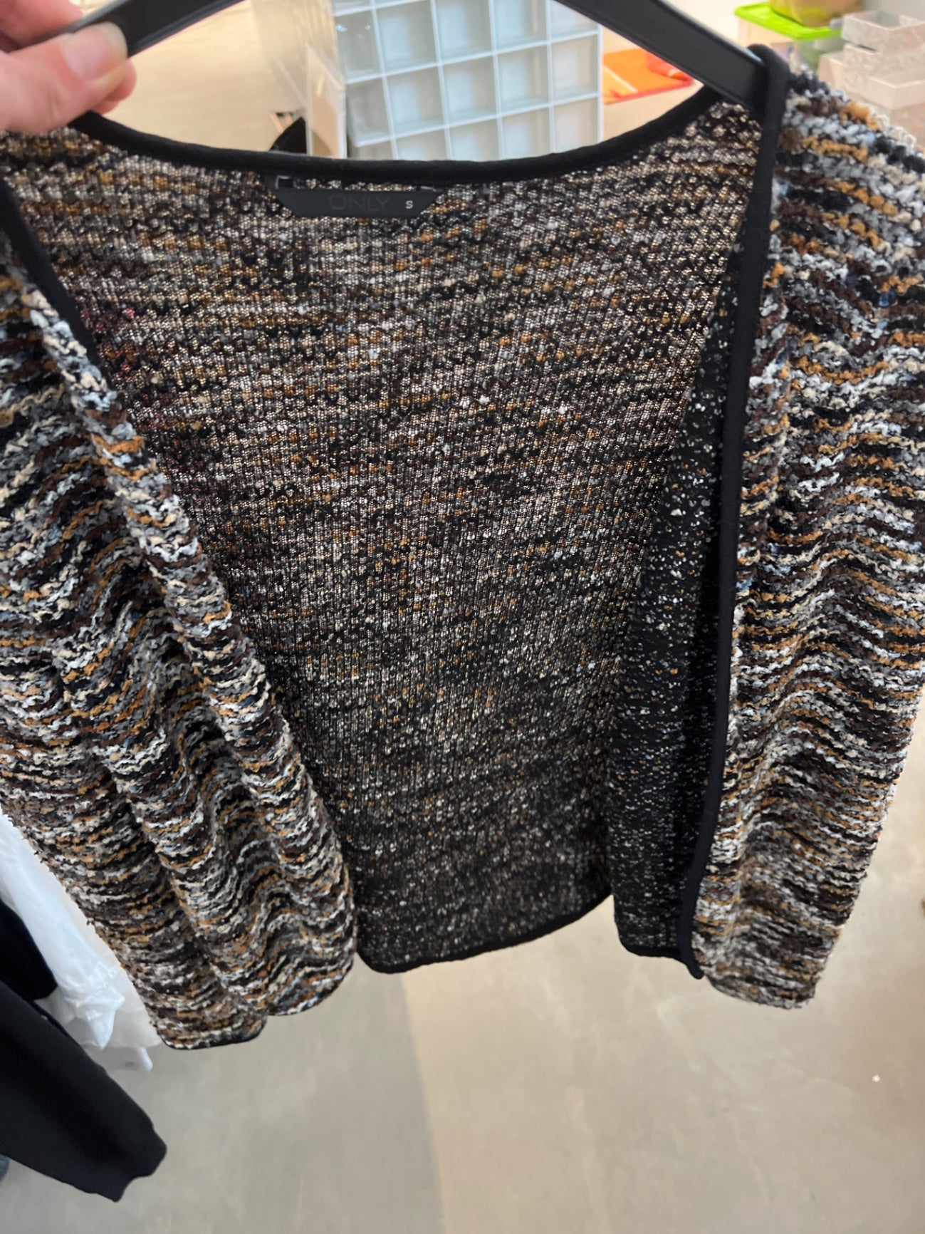 ONLY Strickjacke Schwarz, Braun, Weiß