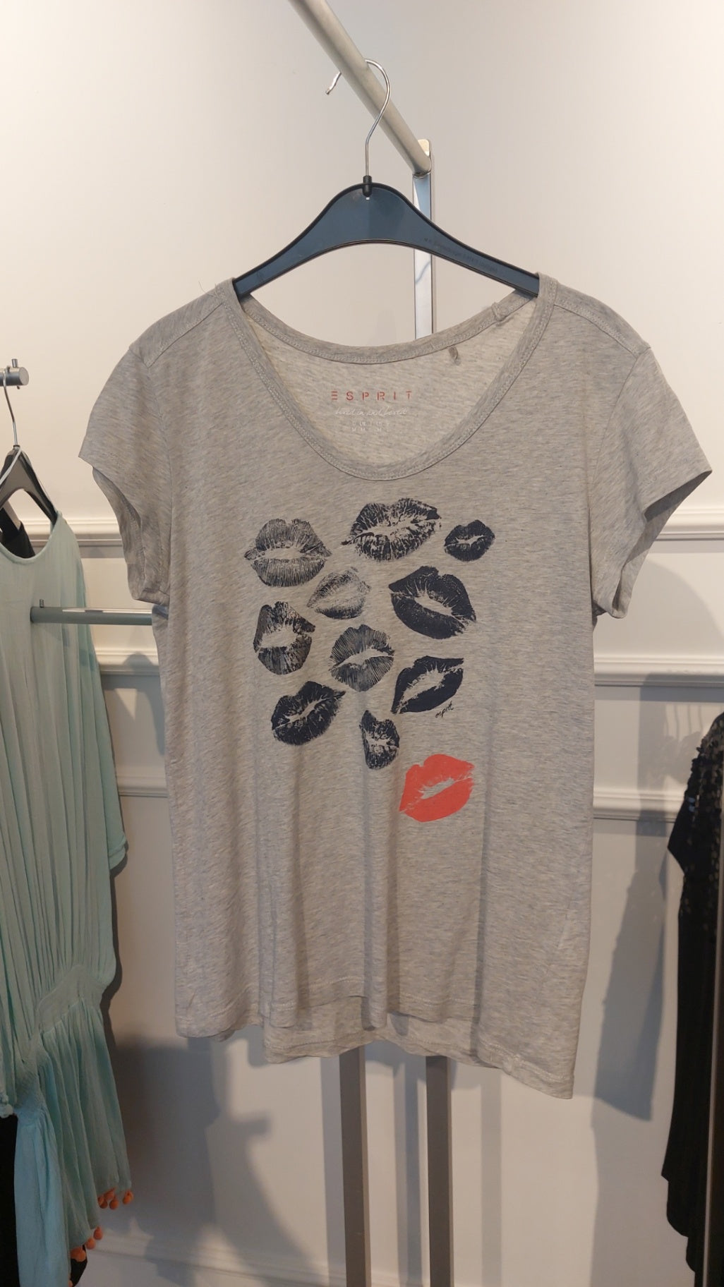 Esprit T-Shirt Grau