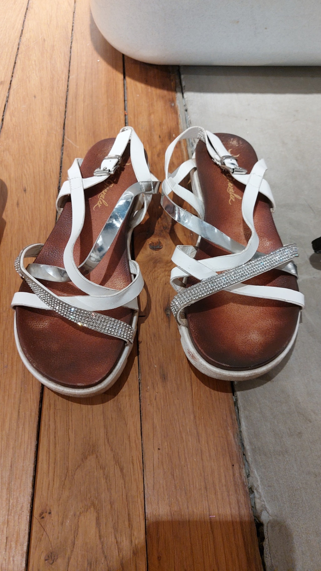 Tino Gonzalez Sandalen Weiß mit Silber